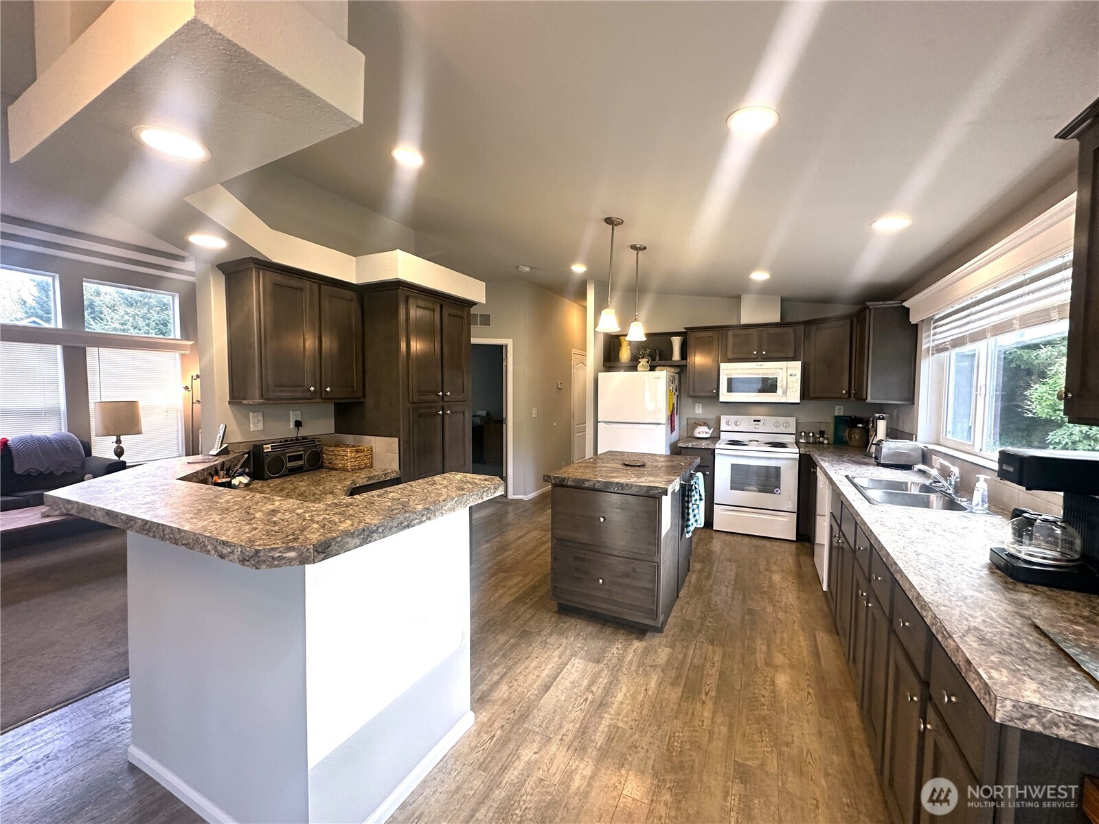 32110 T Pl Property Photo 9