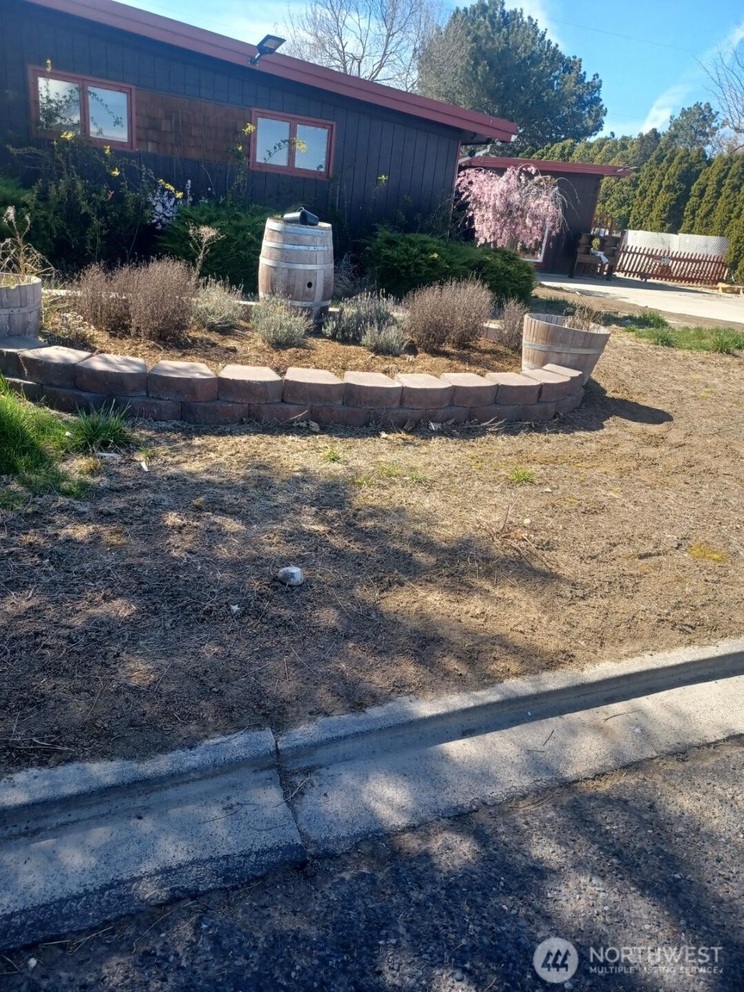 533 Fairchild Loop Property Photo 4