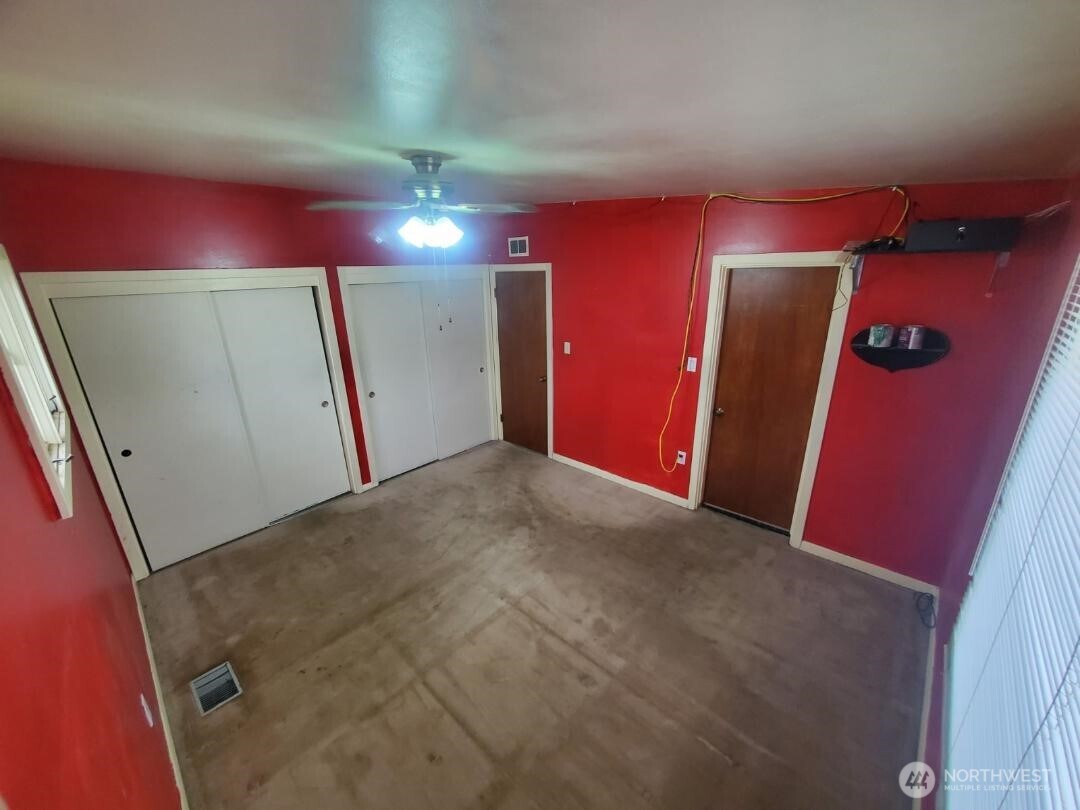 533 Fairchild Loop Property Photo 13
