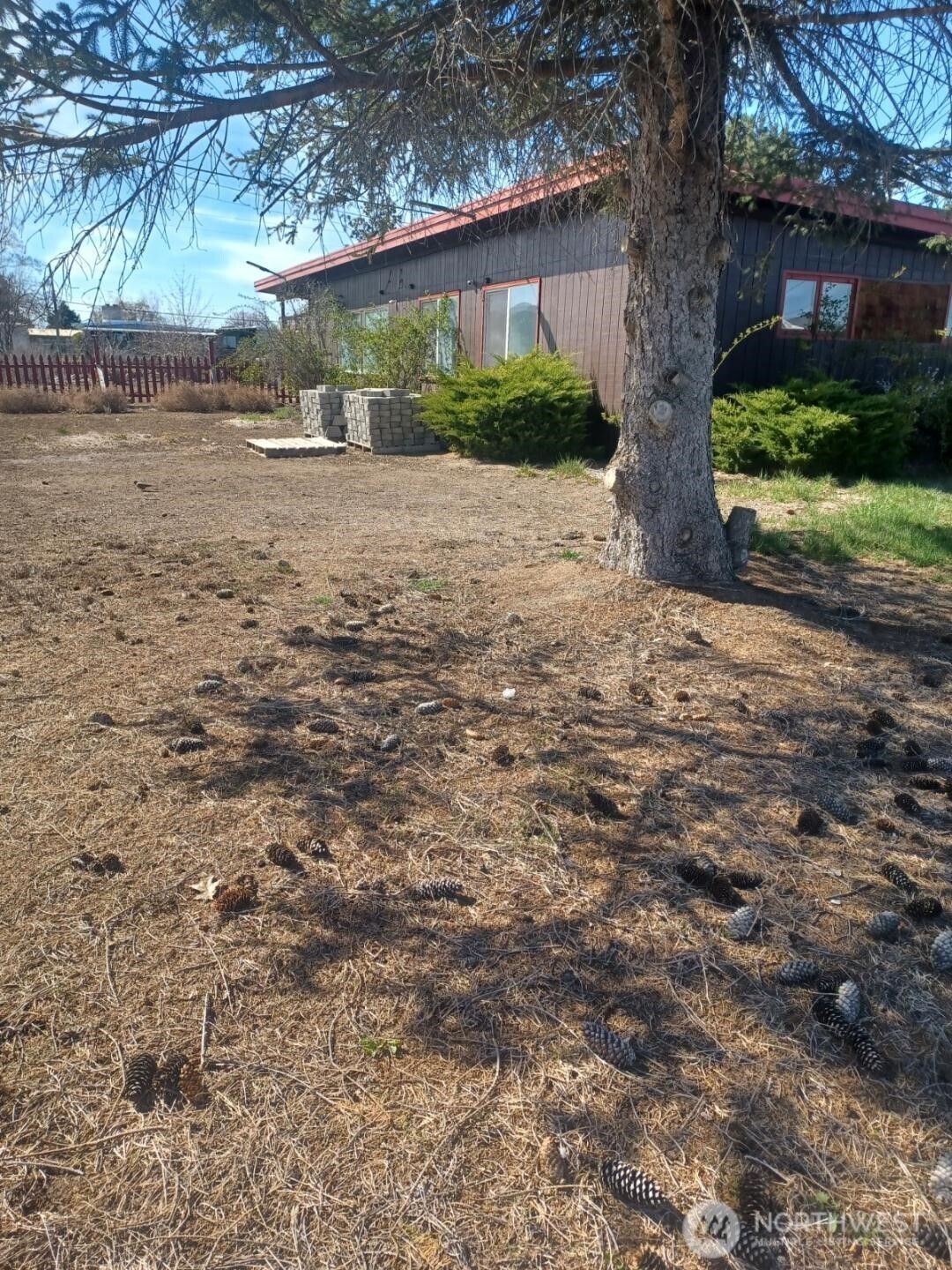 533 Fairchild Loop Property Photo 15