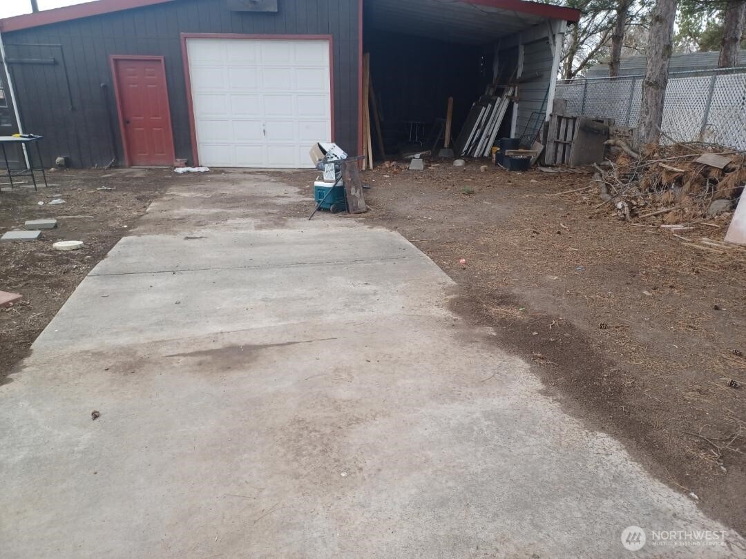 533 Fairchild Loop Property Photo 21