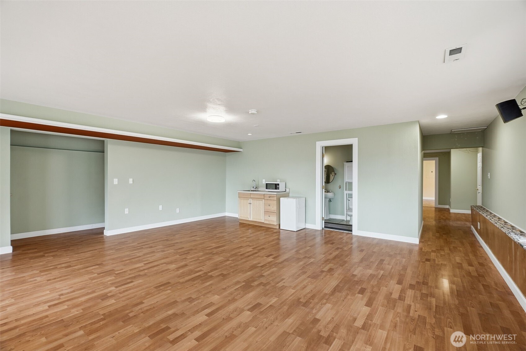 1703 W 25th Avenue Property Photo 22