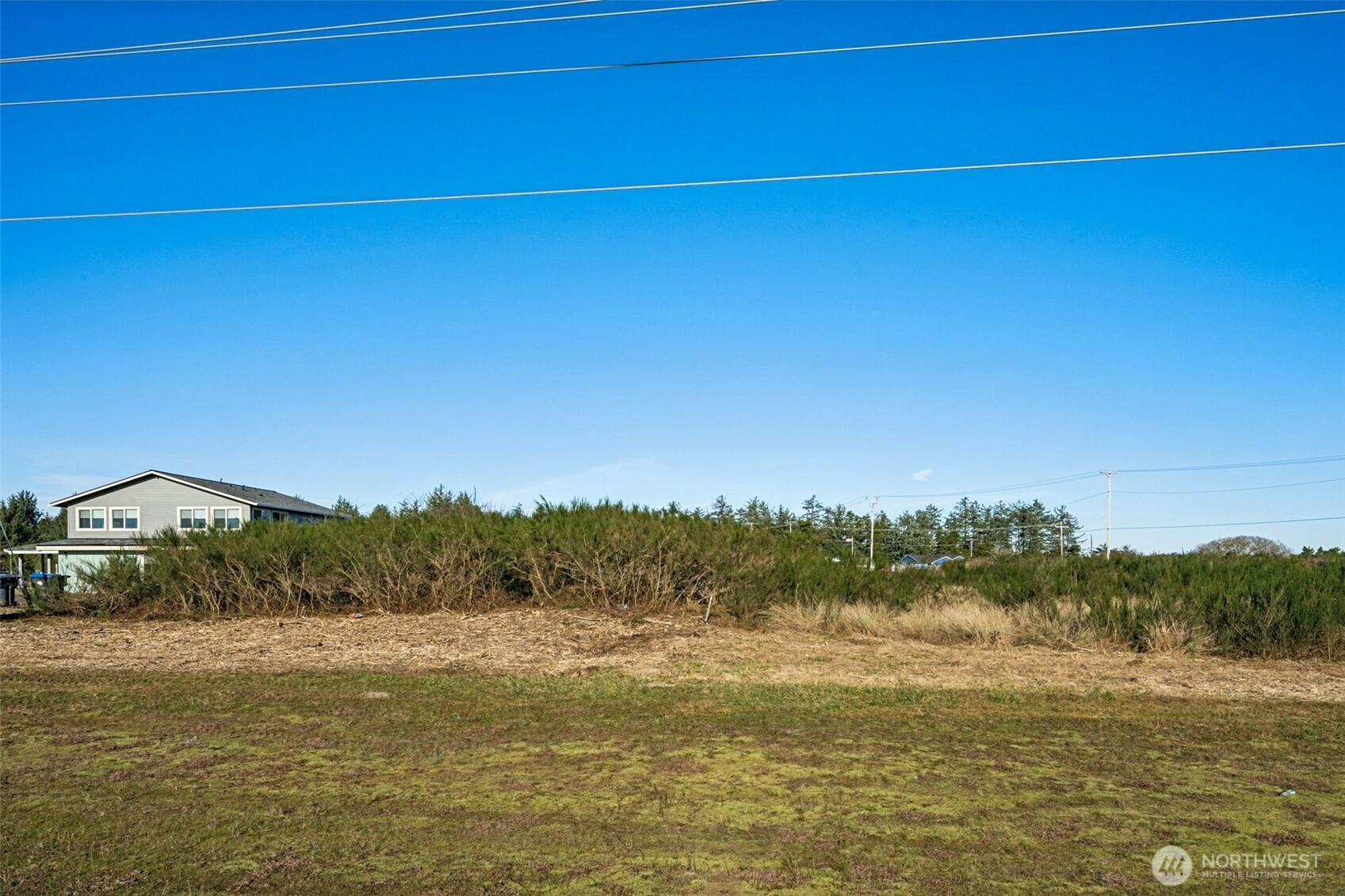 1048 Point Brown Avenue Property Photo 3