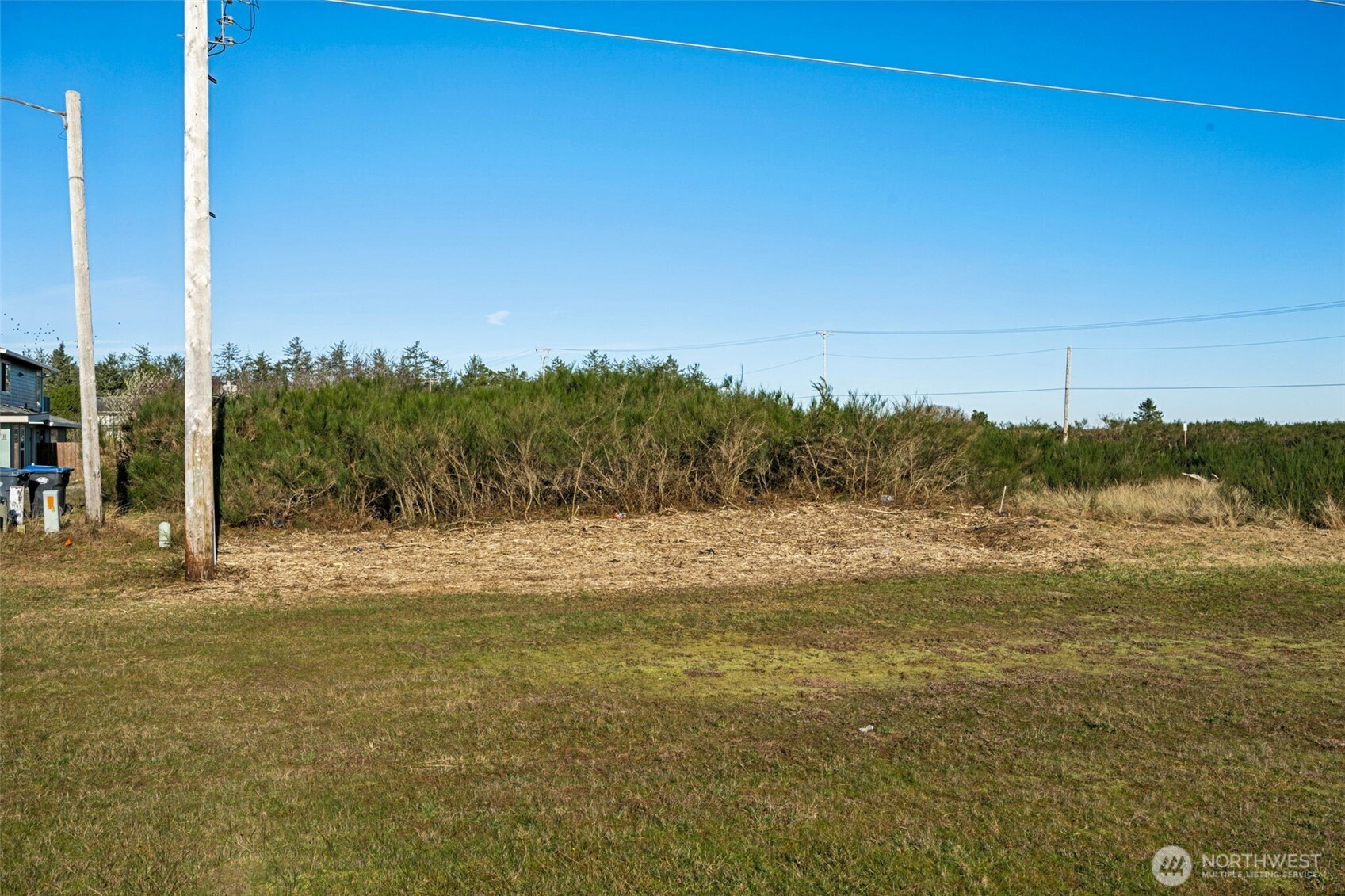 1048 Point Brown Avenue Property Photo 5
