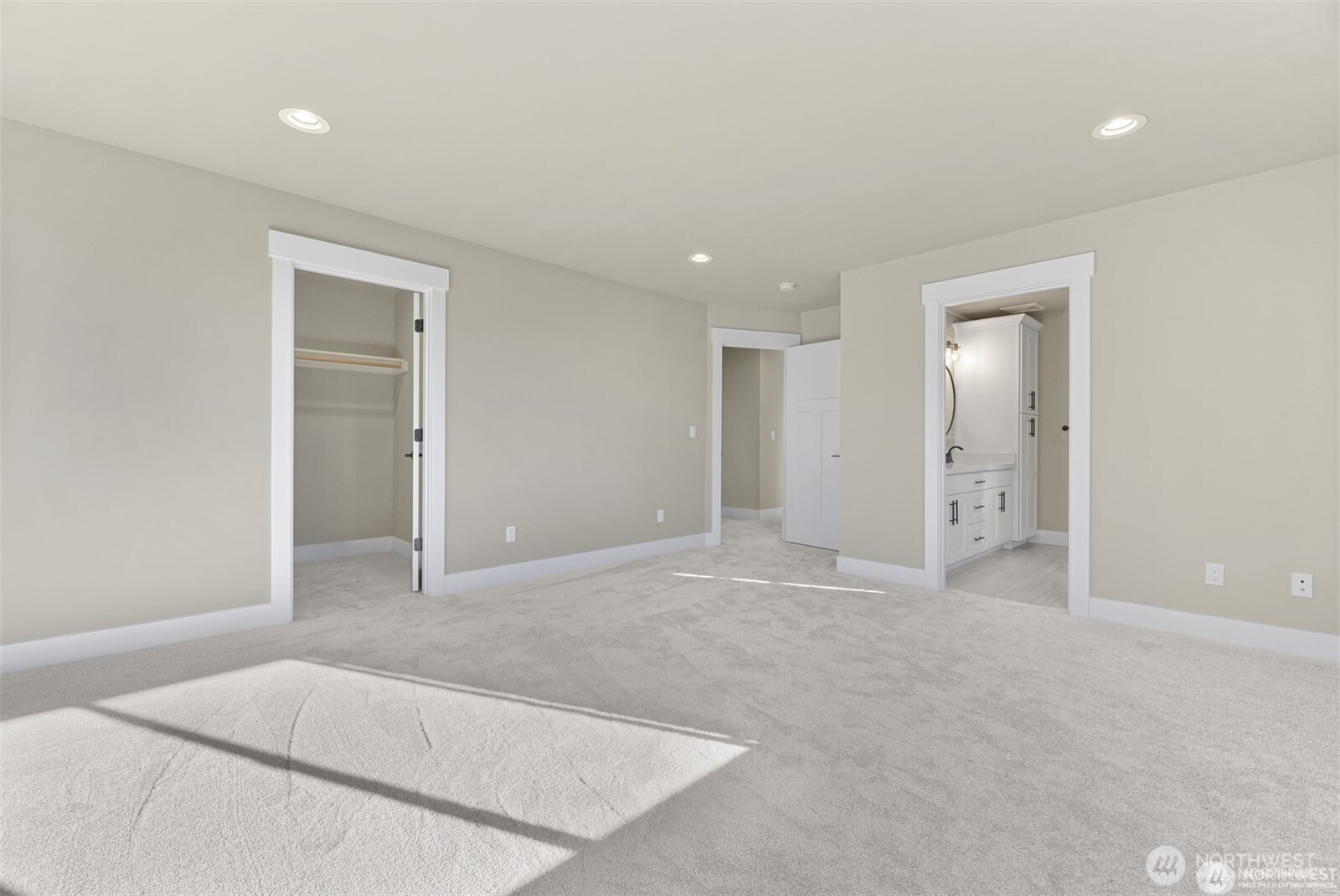259 11 Th Street Property Photo 8