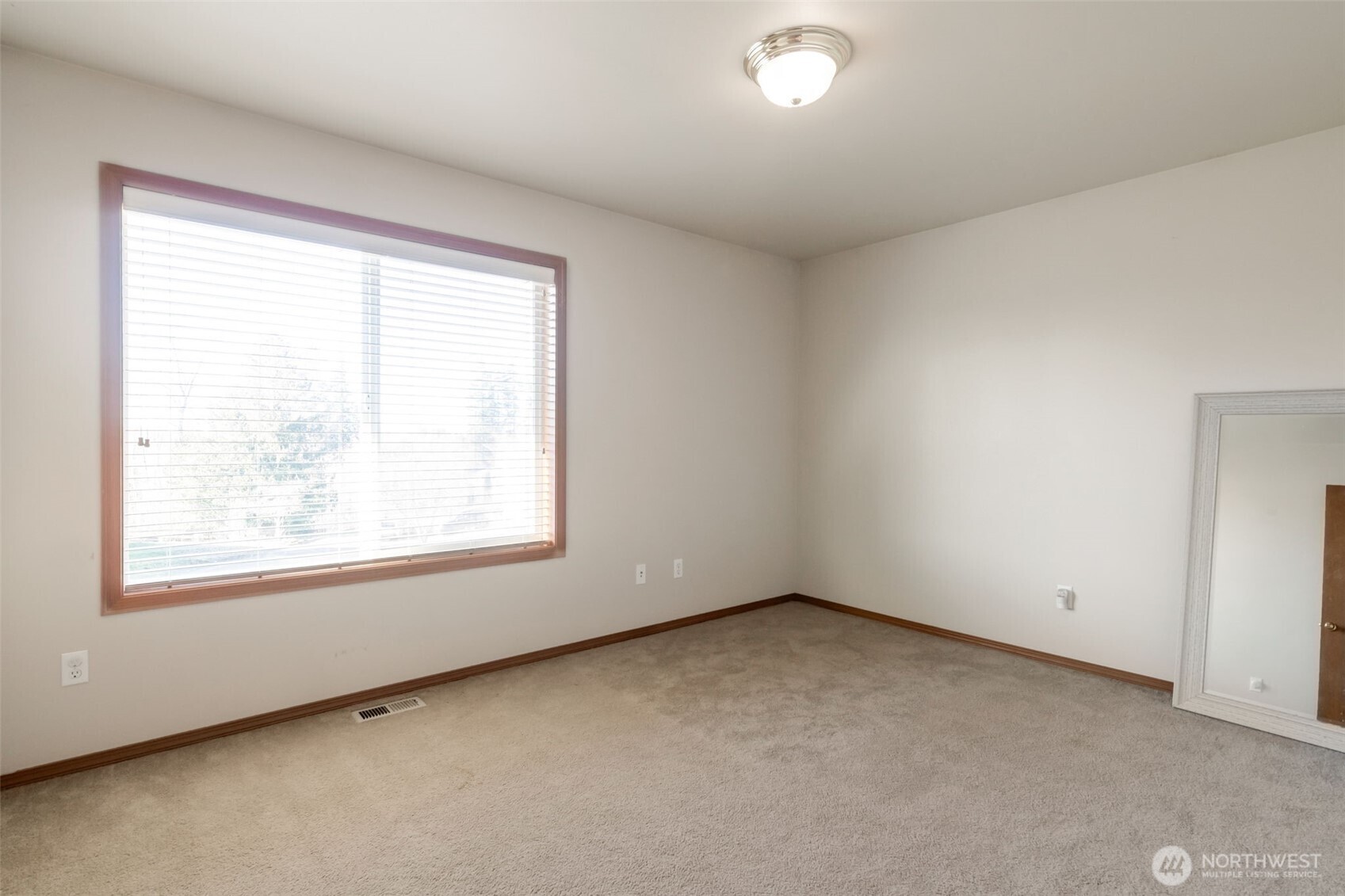 22686 129th Place Property Photo 15