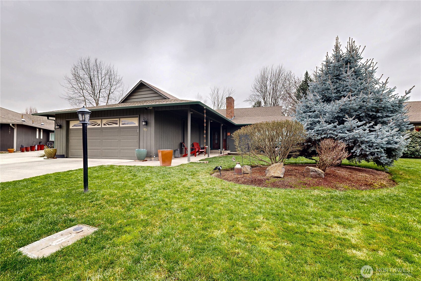 1873 Rustic Place Property Photo 1