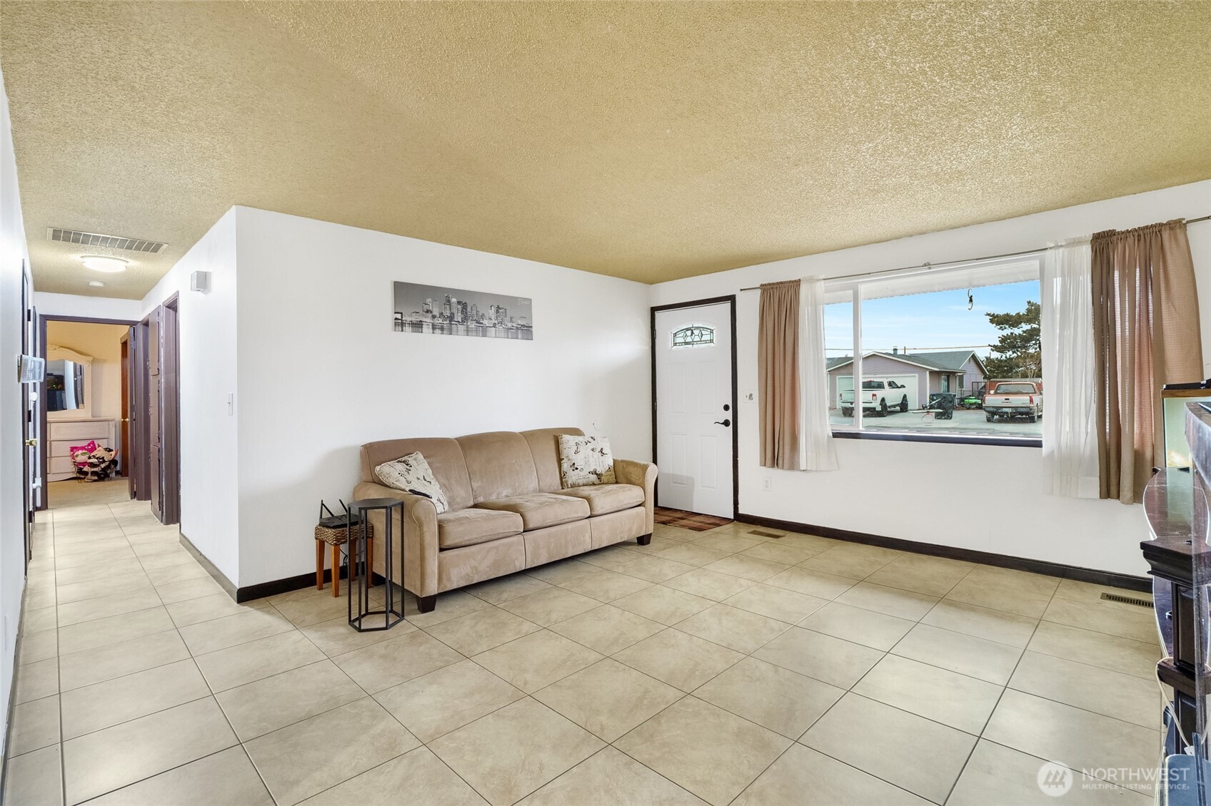 1692 S Wallace Street Property Photo 10