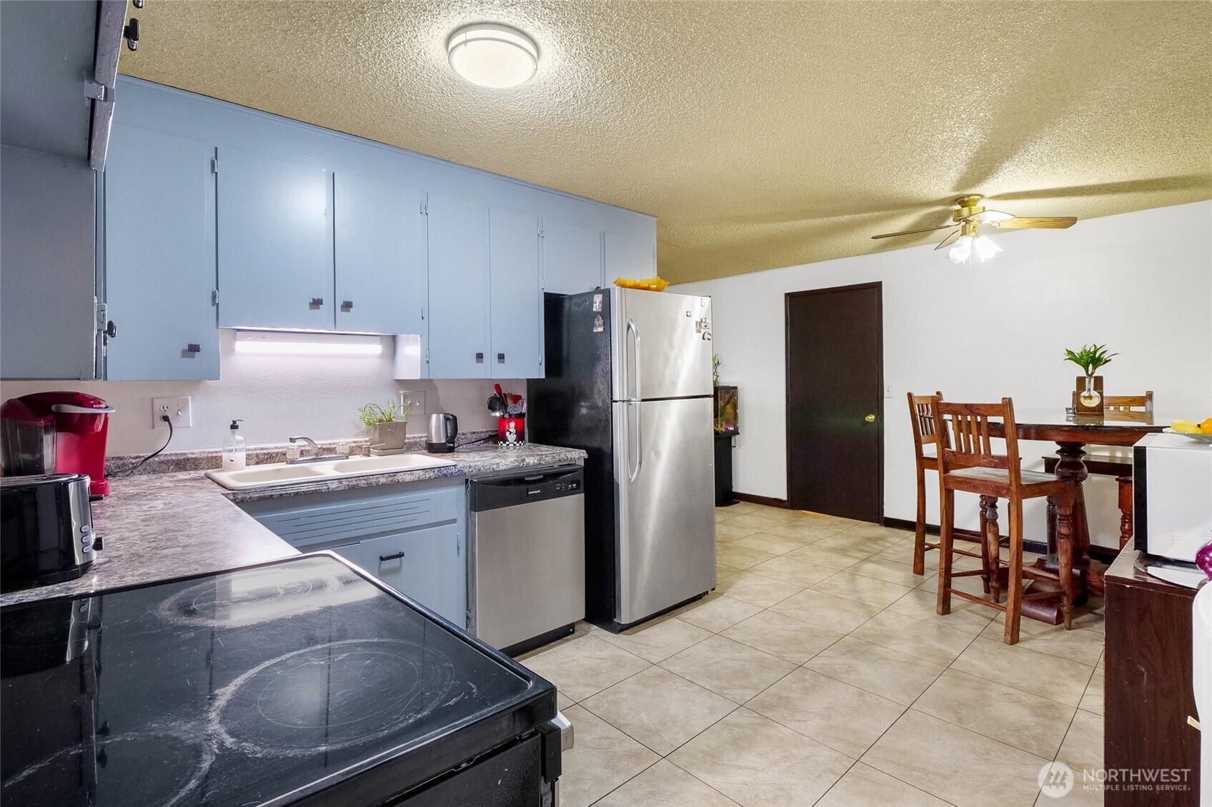 1692 S Wallace Street Property Photo 14