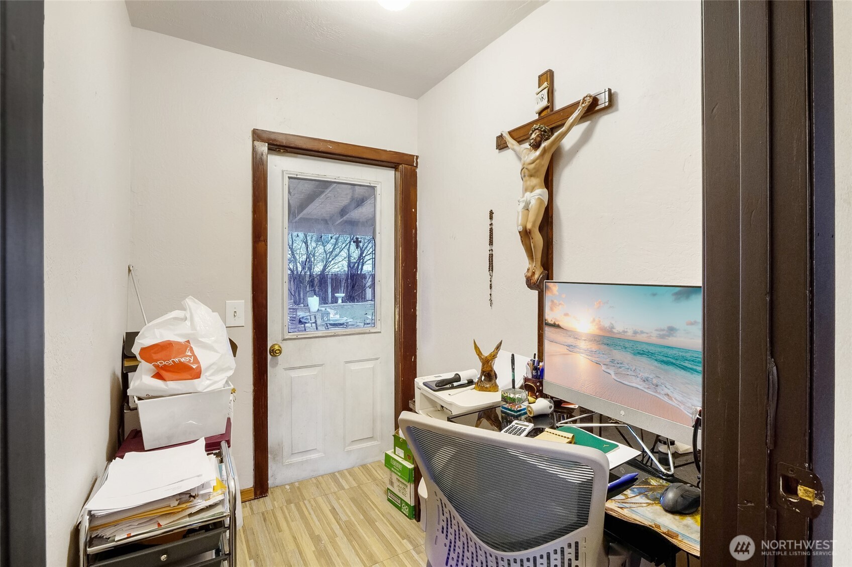 1692 S Wallace Street Property Photo 23