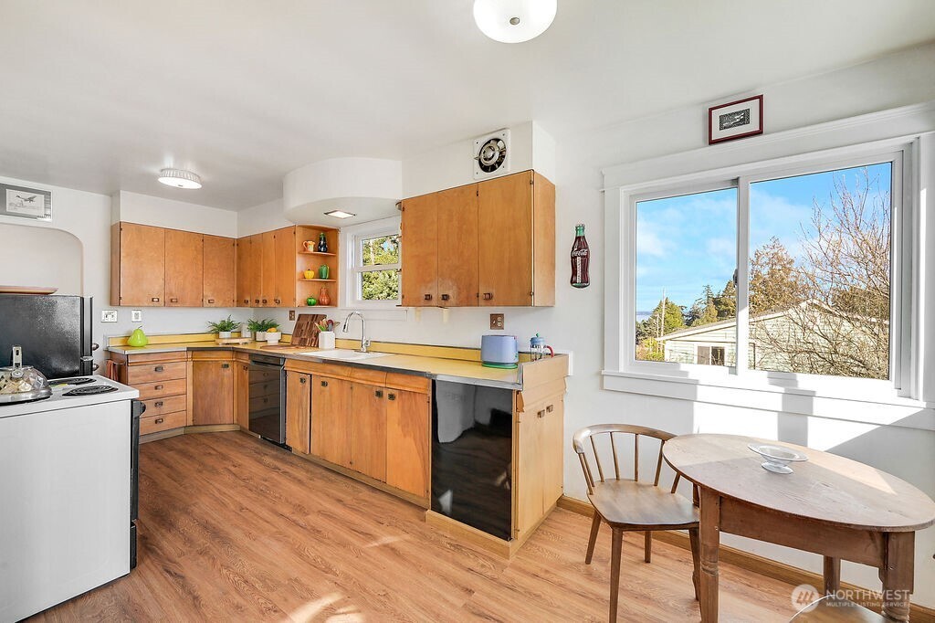 1106 Madison Street Property Photo 14