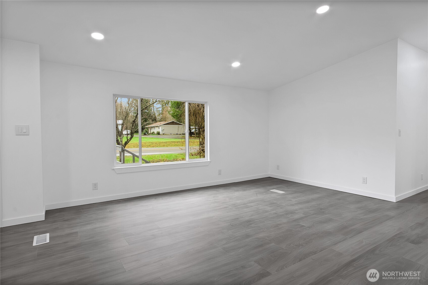 3722 Delphi Road Property Photo 6