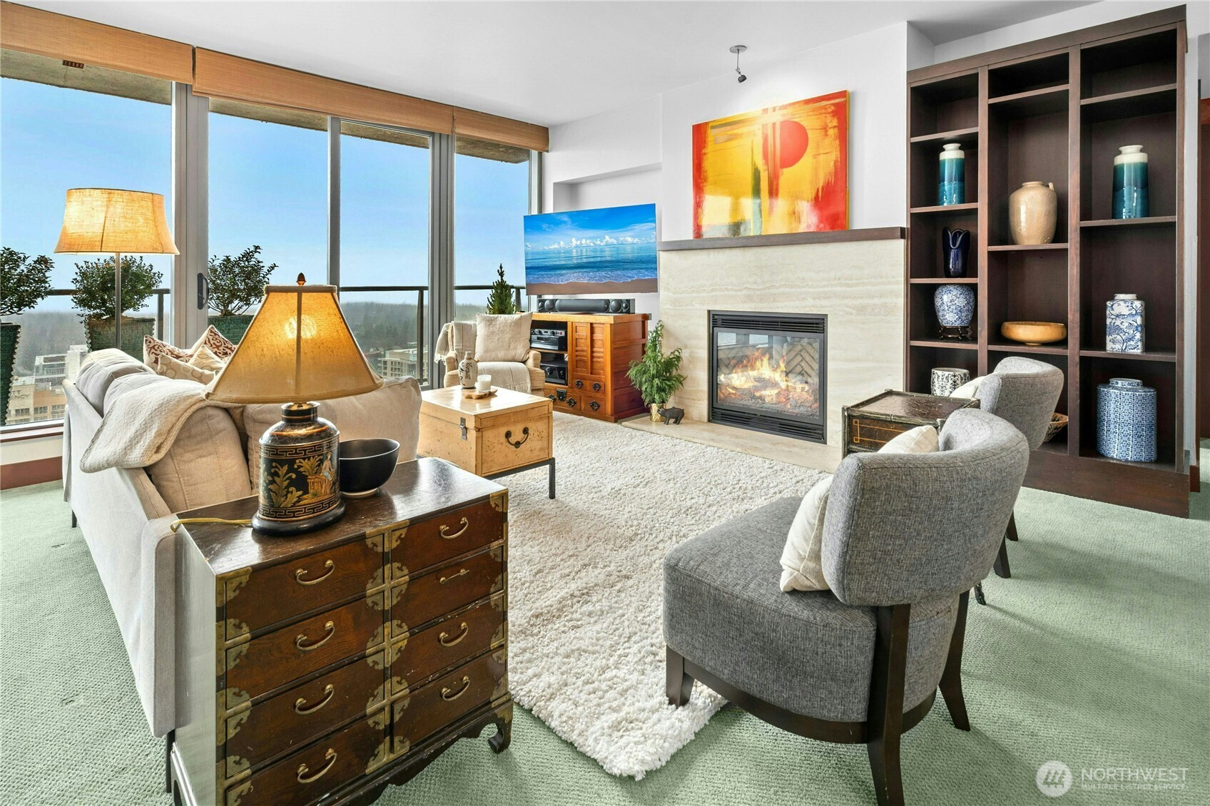 650 Bellevue Way 3705 Property Photo 12