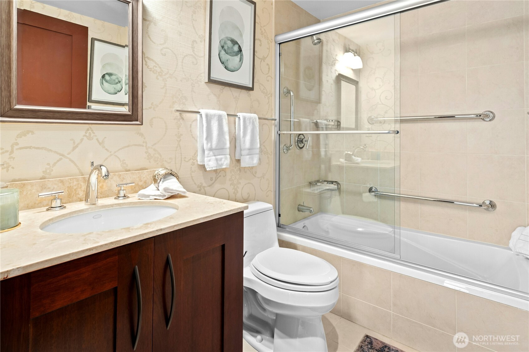 650 Bellevue Way 3705 Property Photo 32