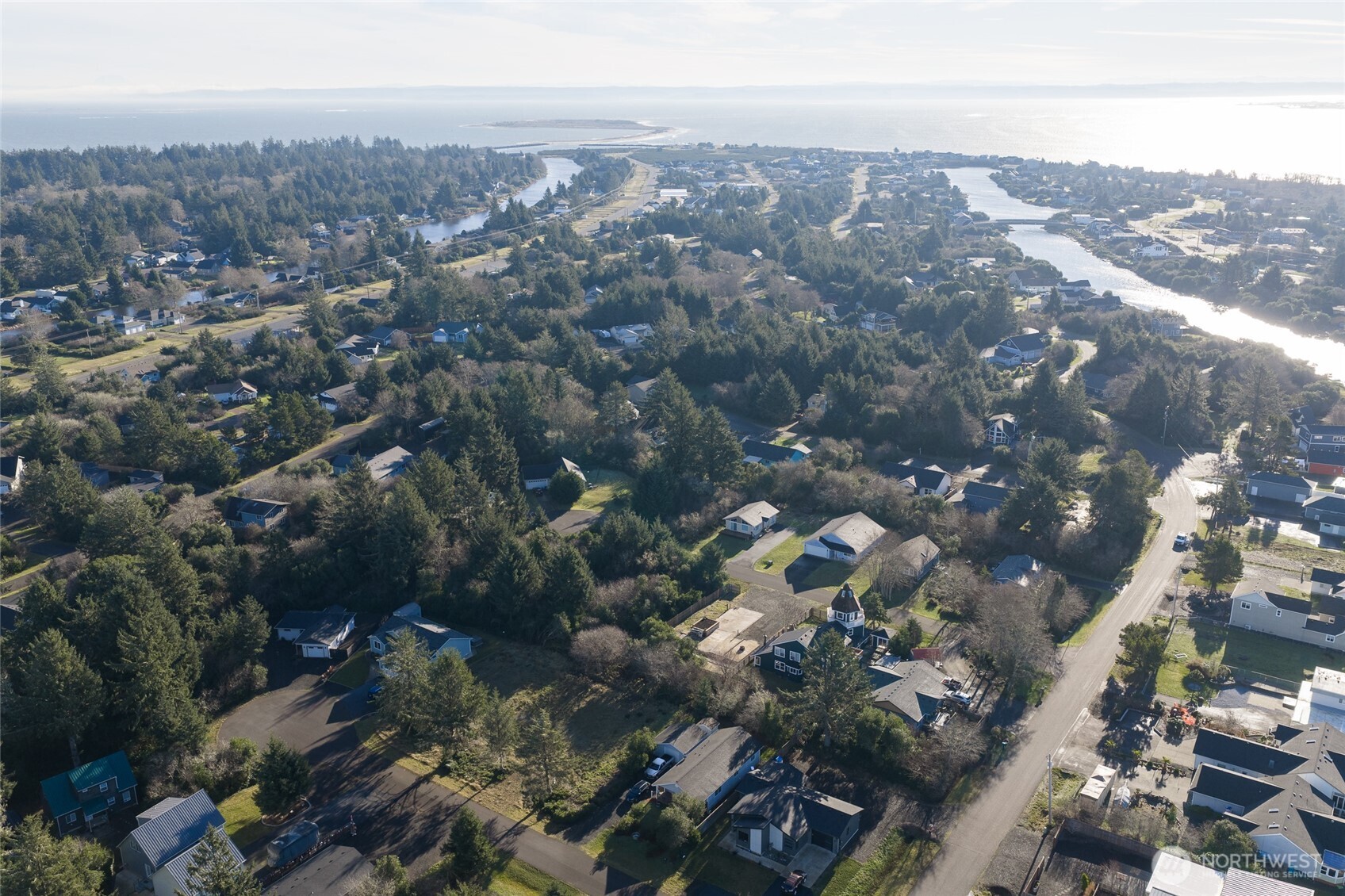 834 Whale Court Property Photo 12