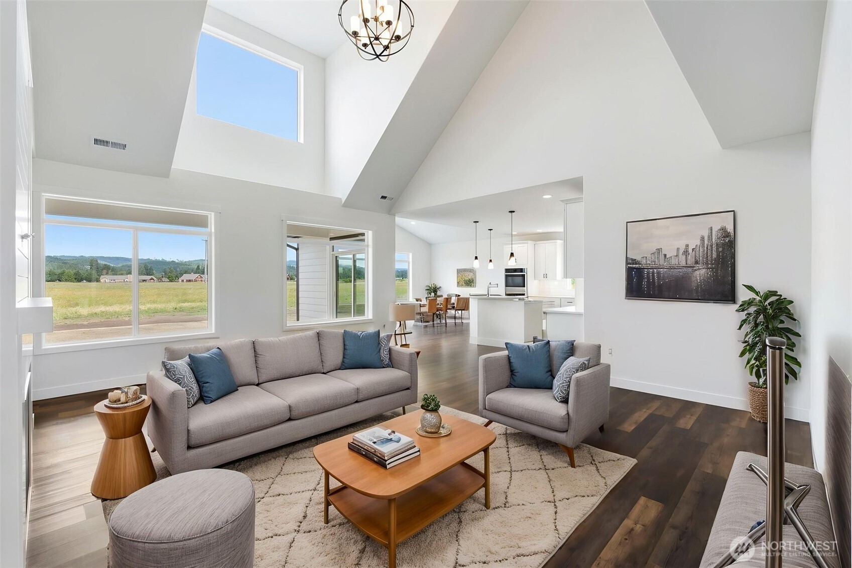 14317 Mima Road Property Photo 2