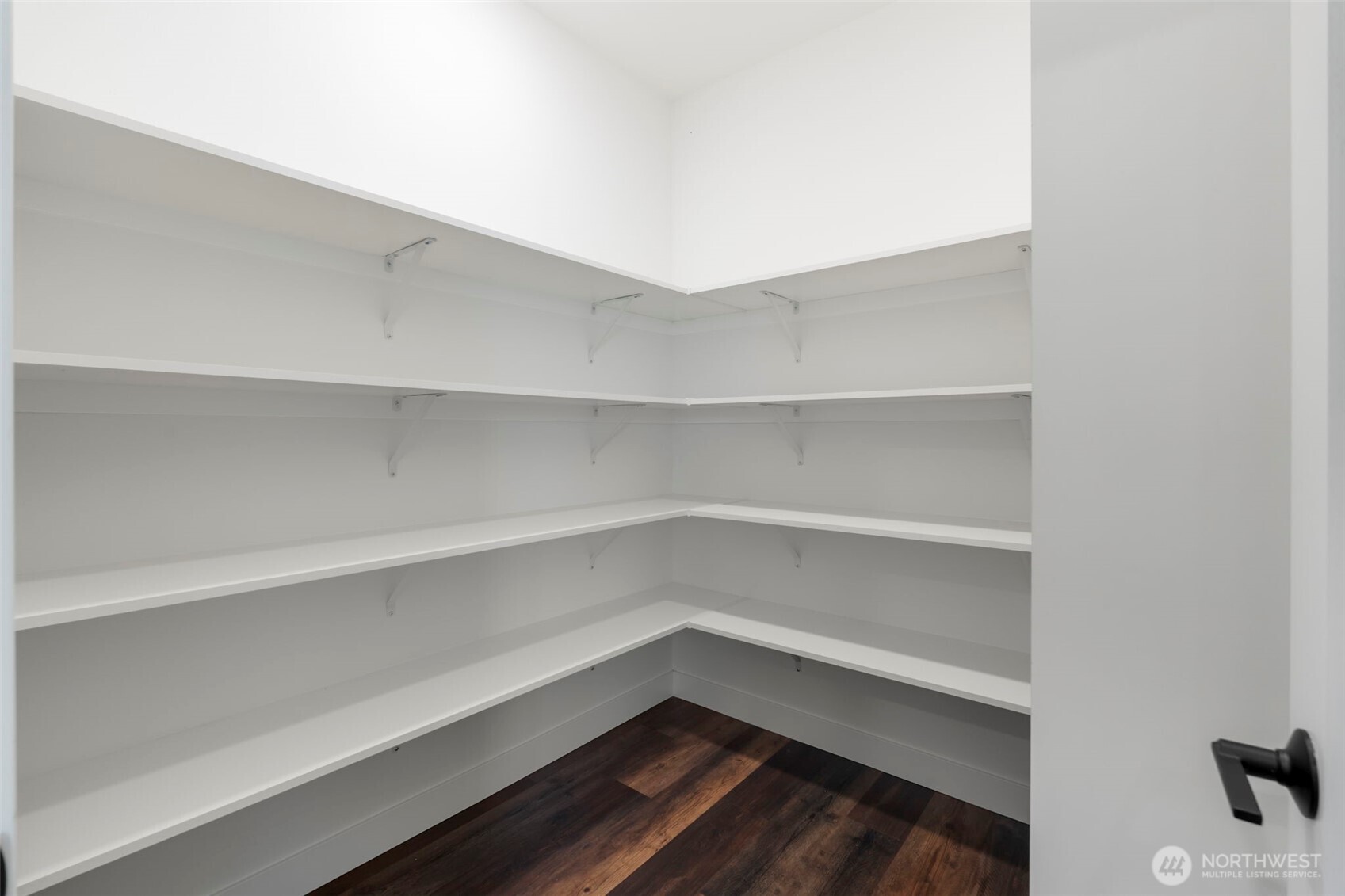 14317 Mima Road Property Photo 14