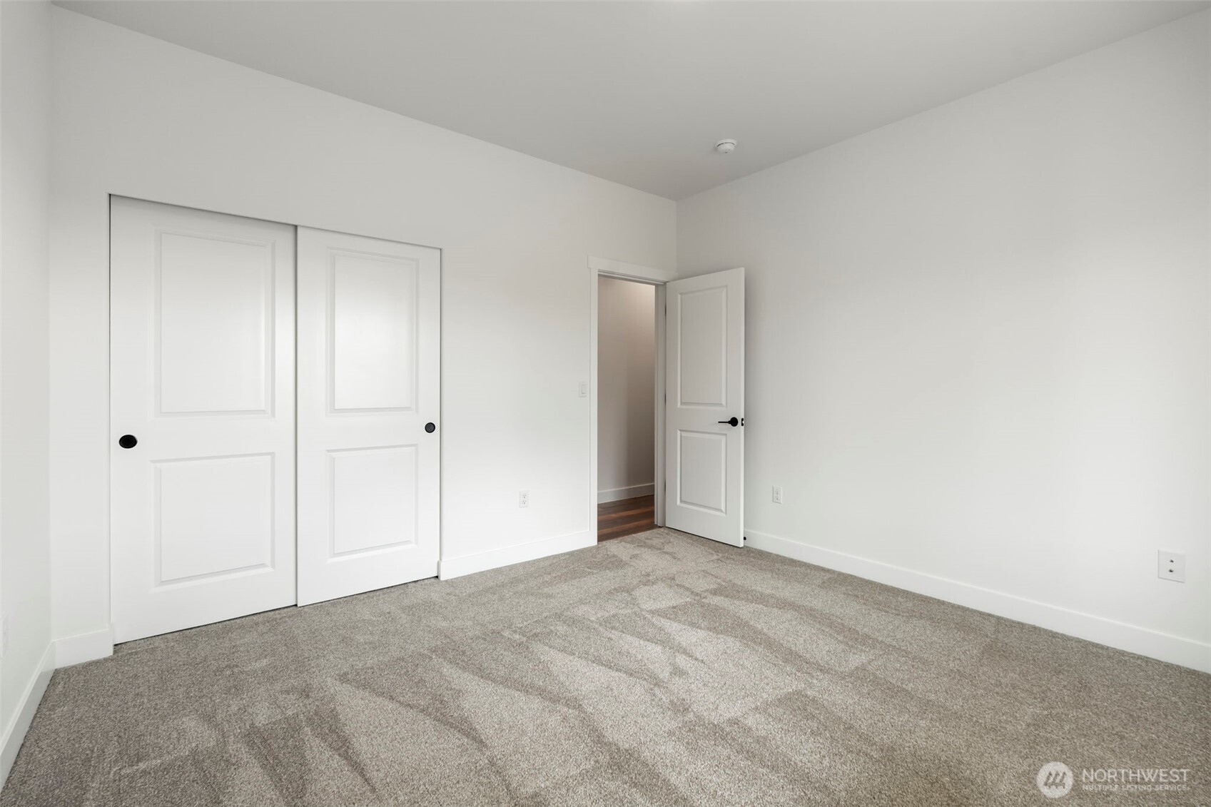 14317 Mima Road Property Photo 19