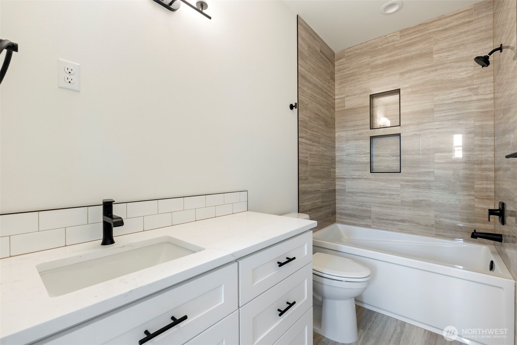 14317 Mima Road Property Photo 20