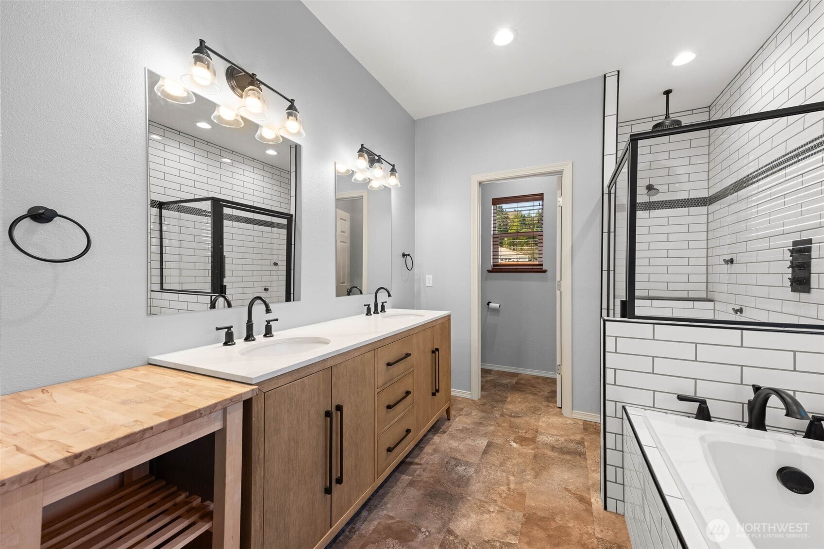 111 1st E Property Photo 16