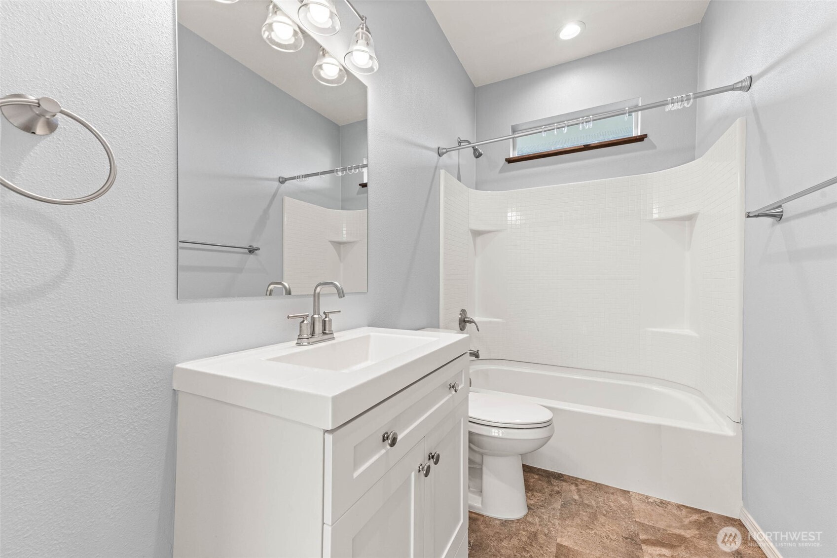 111 1st E Property Photo 22