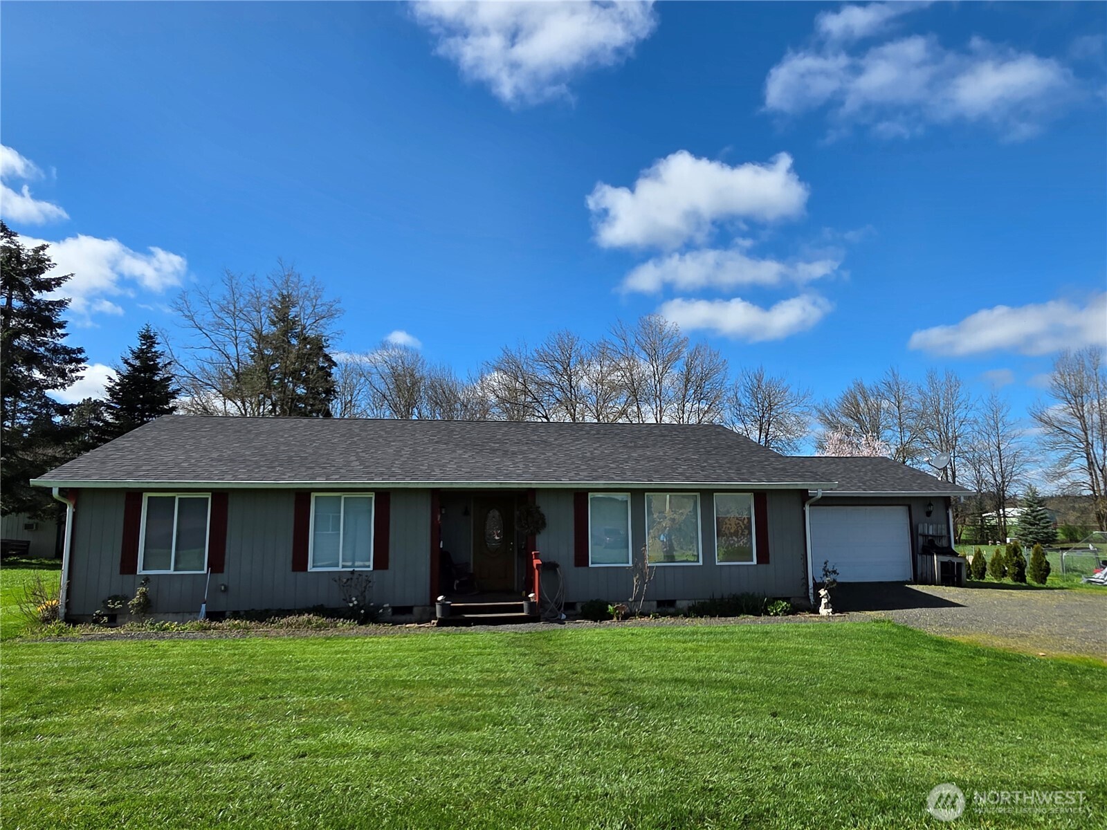 1294 Boistfort Road Property Photo 3
