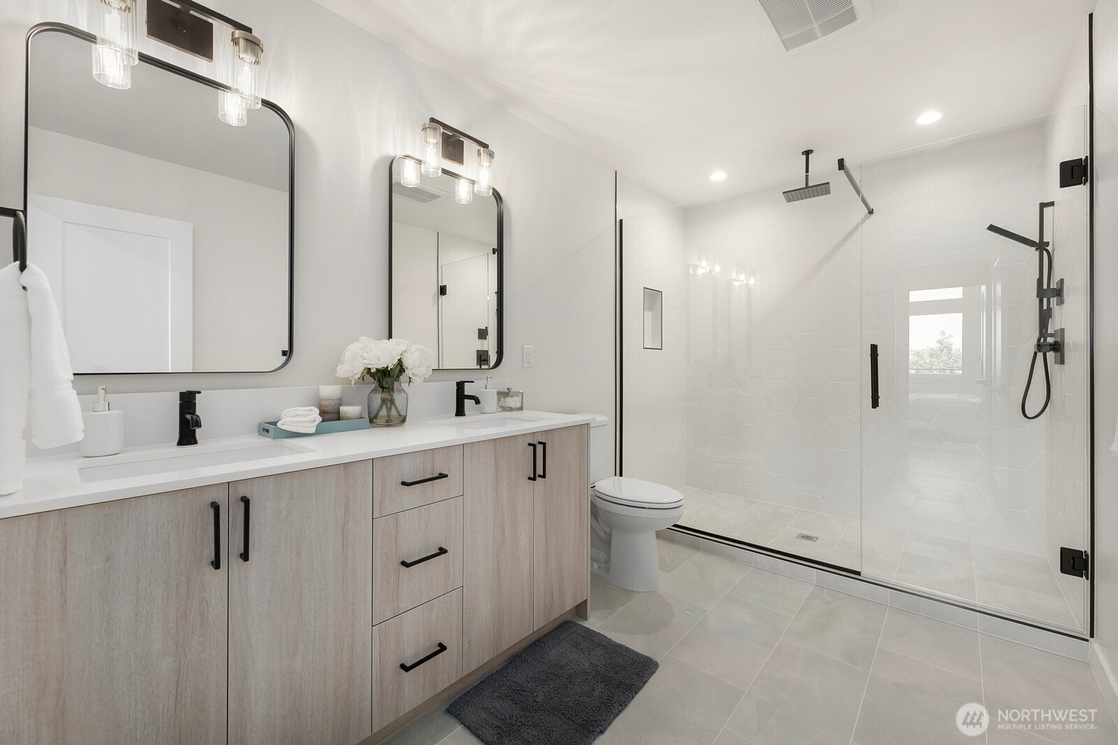 2019 W Bertona Property Photo 12