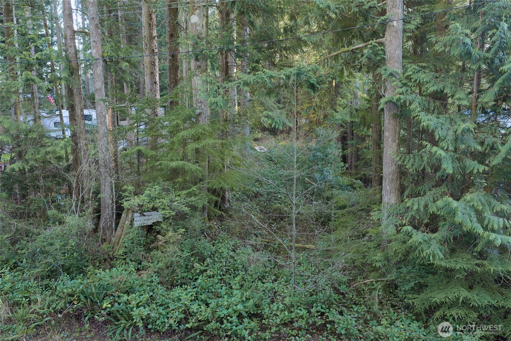 40 Robin Lane Property Photo 1