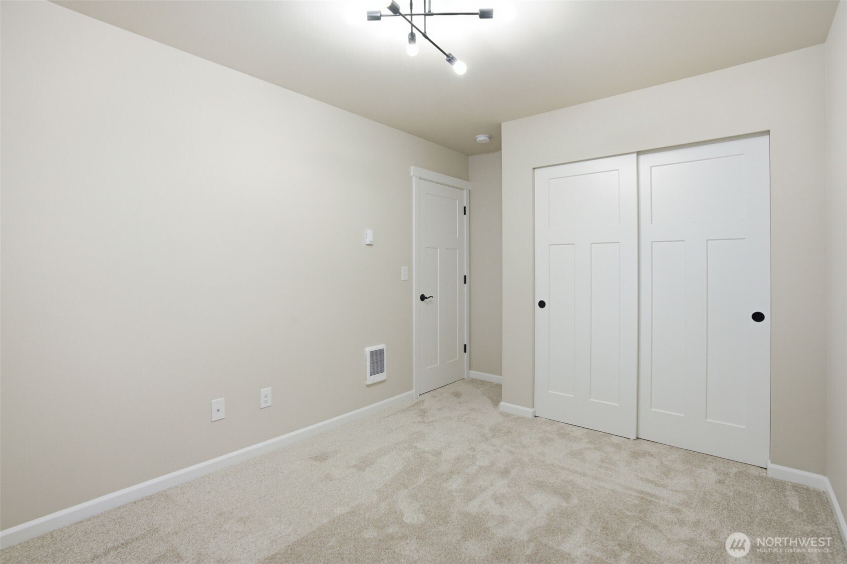 5909 257th Street Property Photo 13