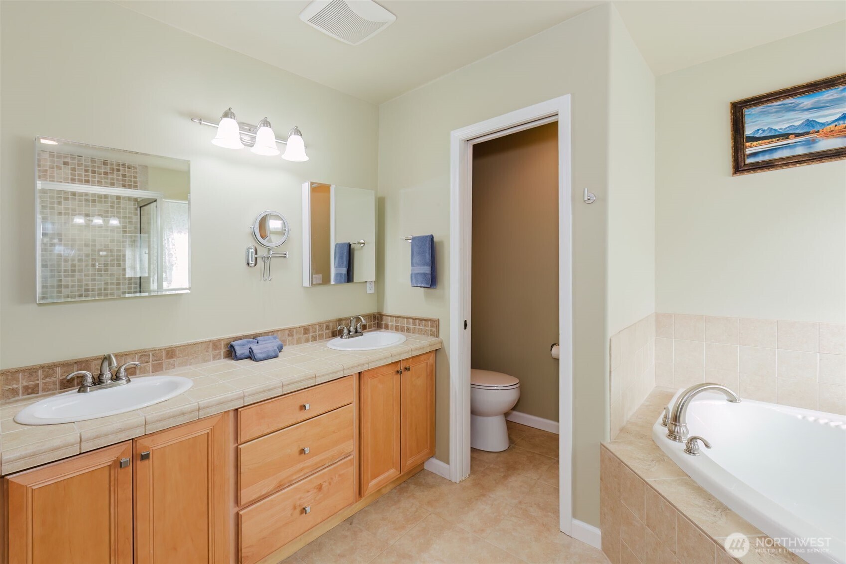 1568 Puget Drive Property Photo 22