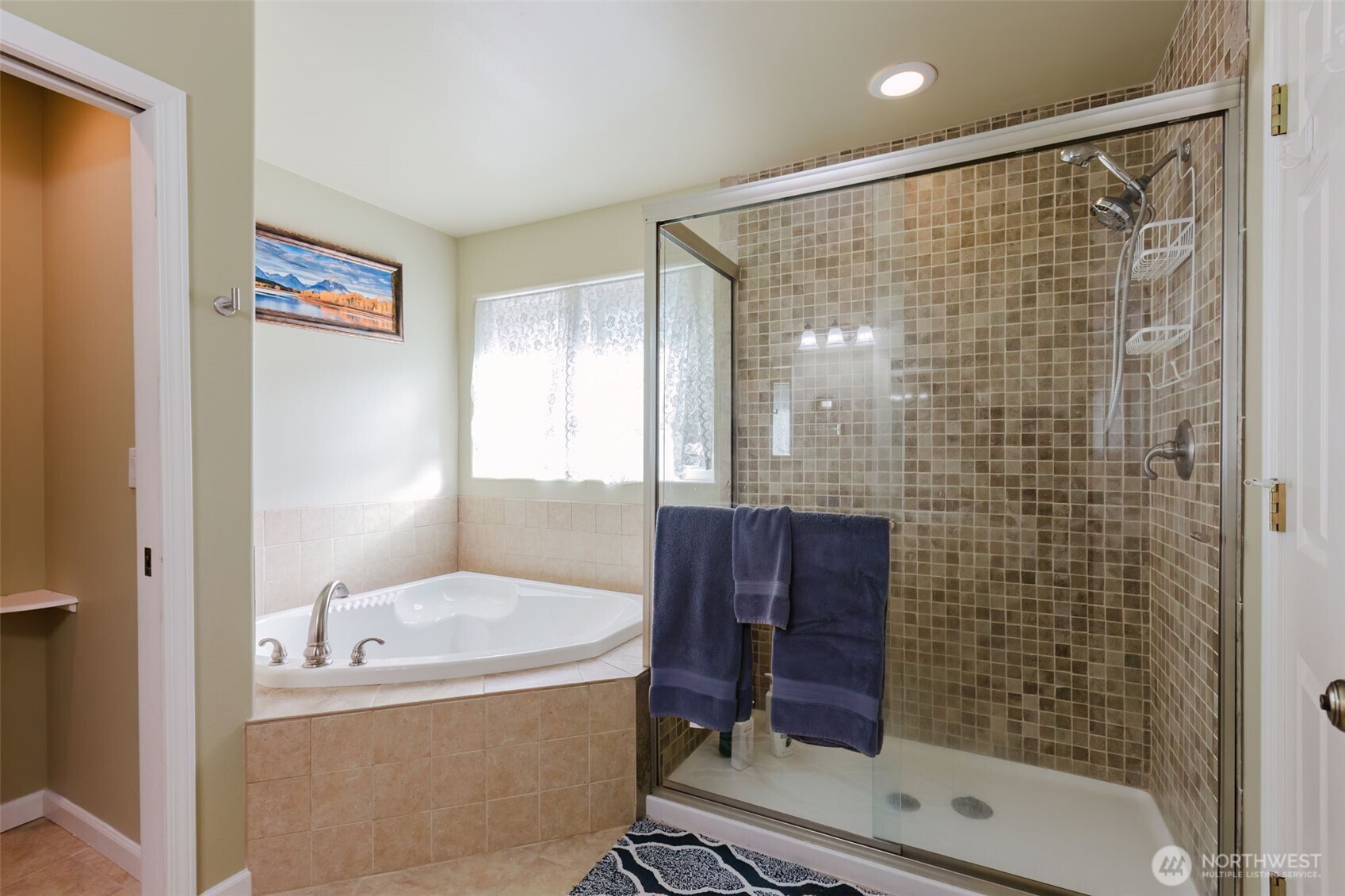 1568 Puget Drive Property Photo 23
