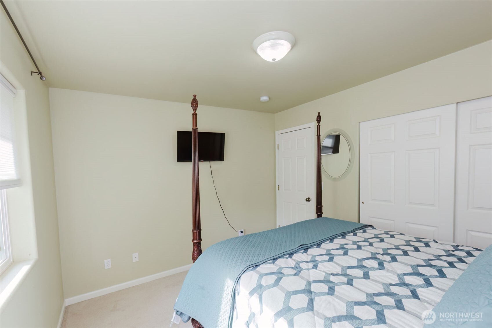 1568 Puget Drive Property Photo 27