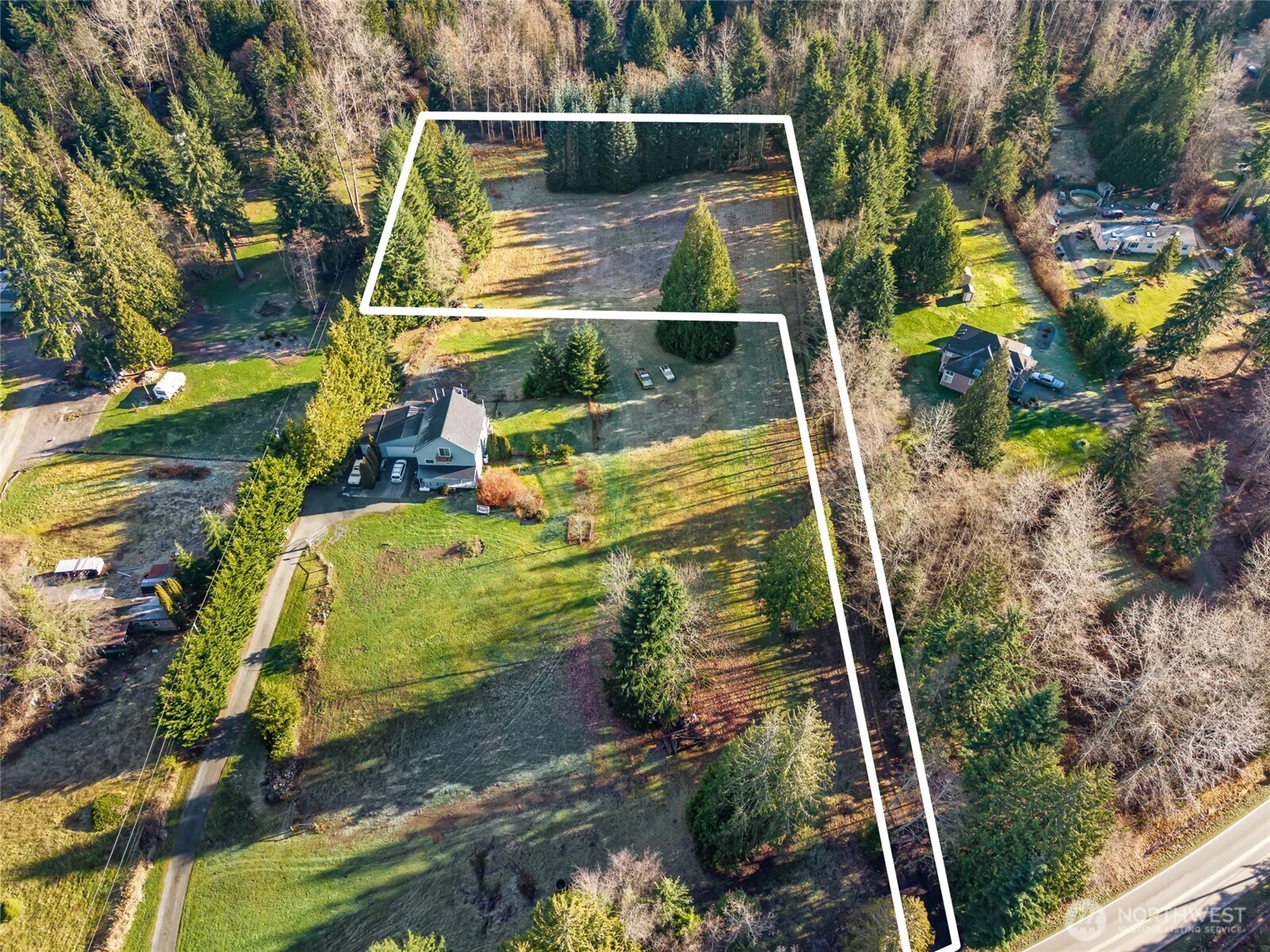 16903 Mcelroy Road Property Photo 4