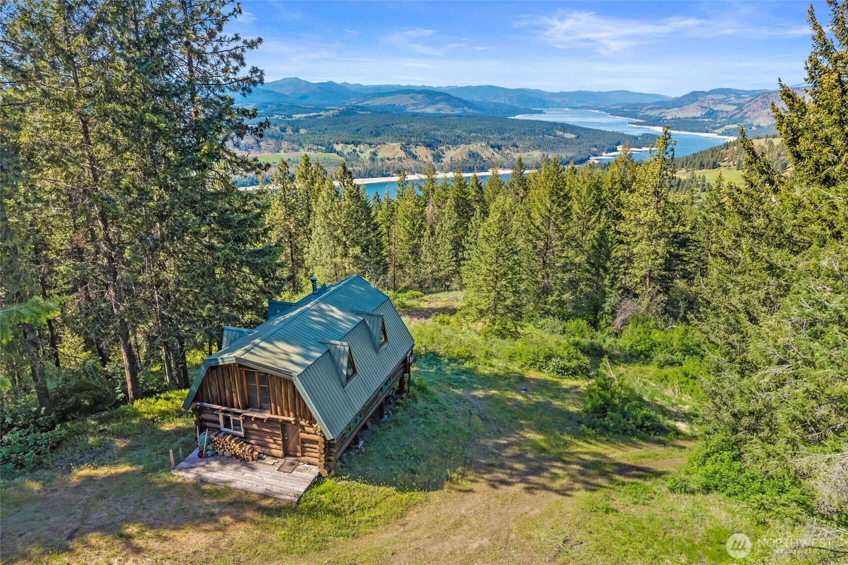 4100 Bissel Road Property Photo 4