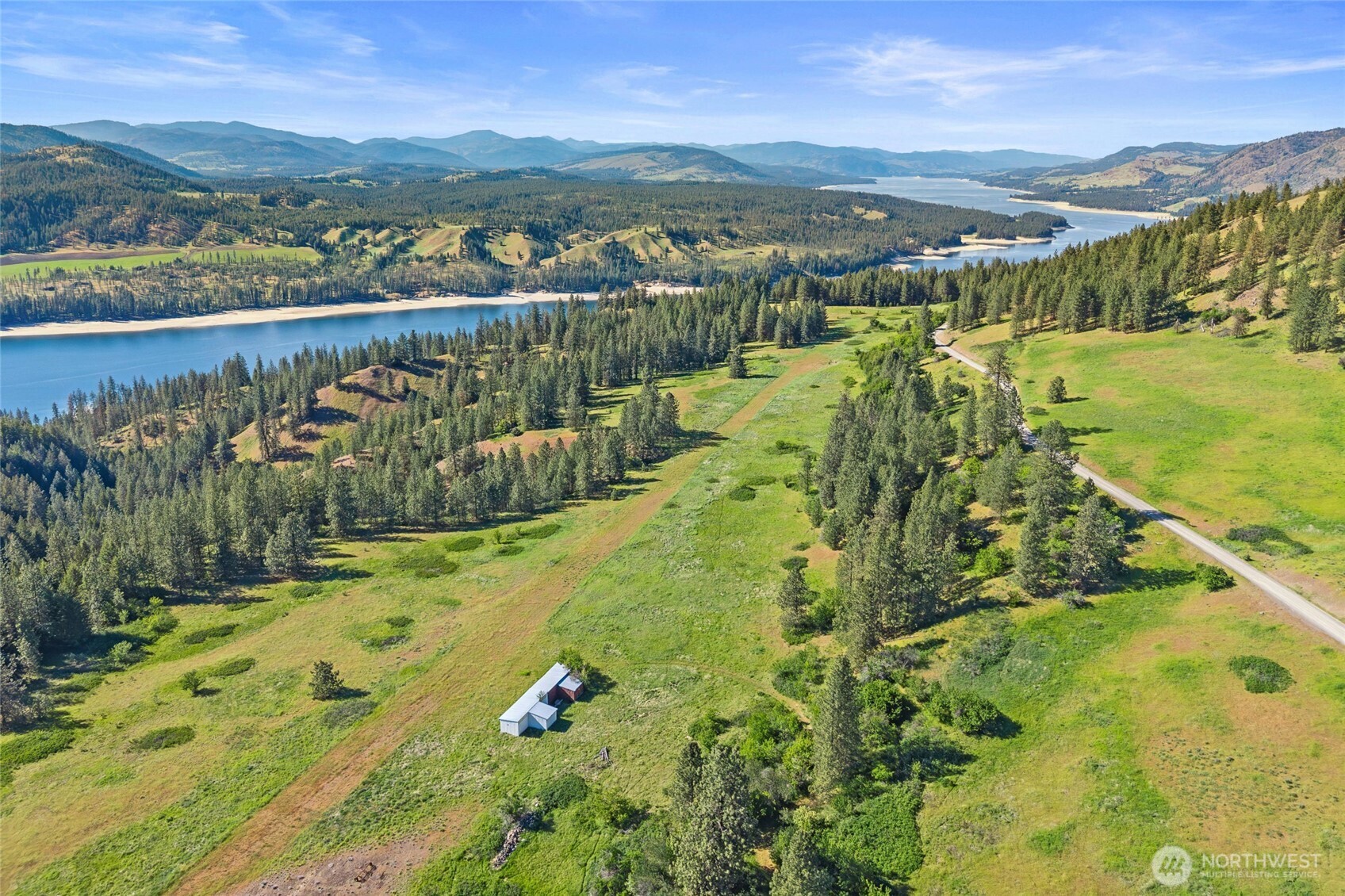 4100 Bissel Road Property Photo 32