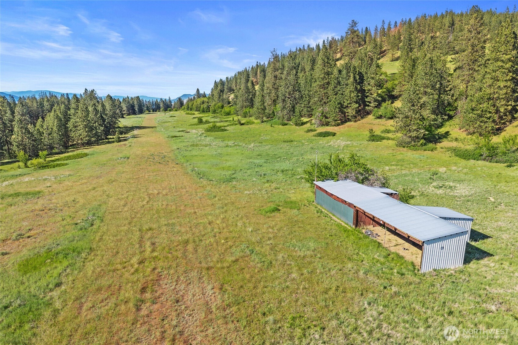 4100 Bissel Road Property Photo 39