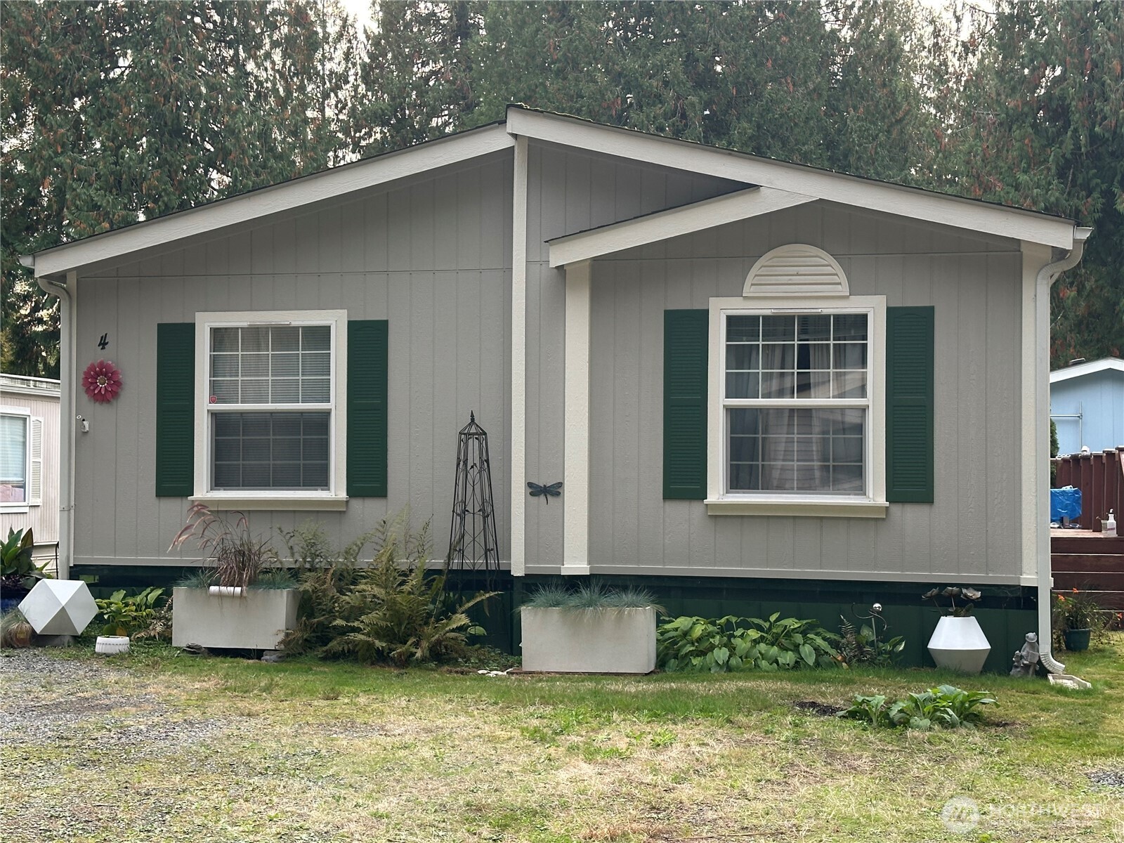 23800 Se Tiger Mountain Rd Property Photo 2