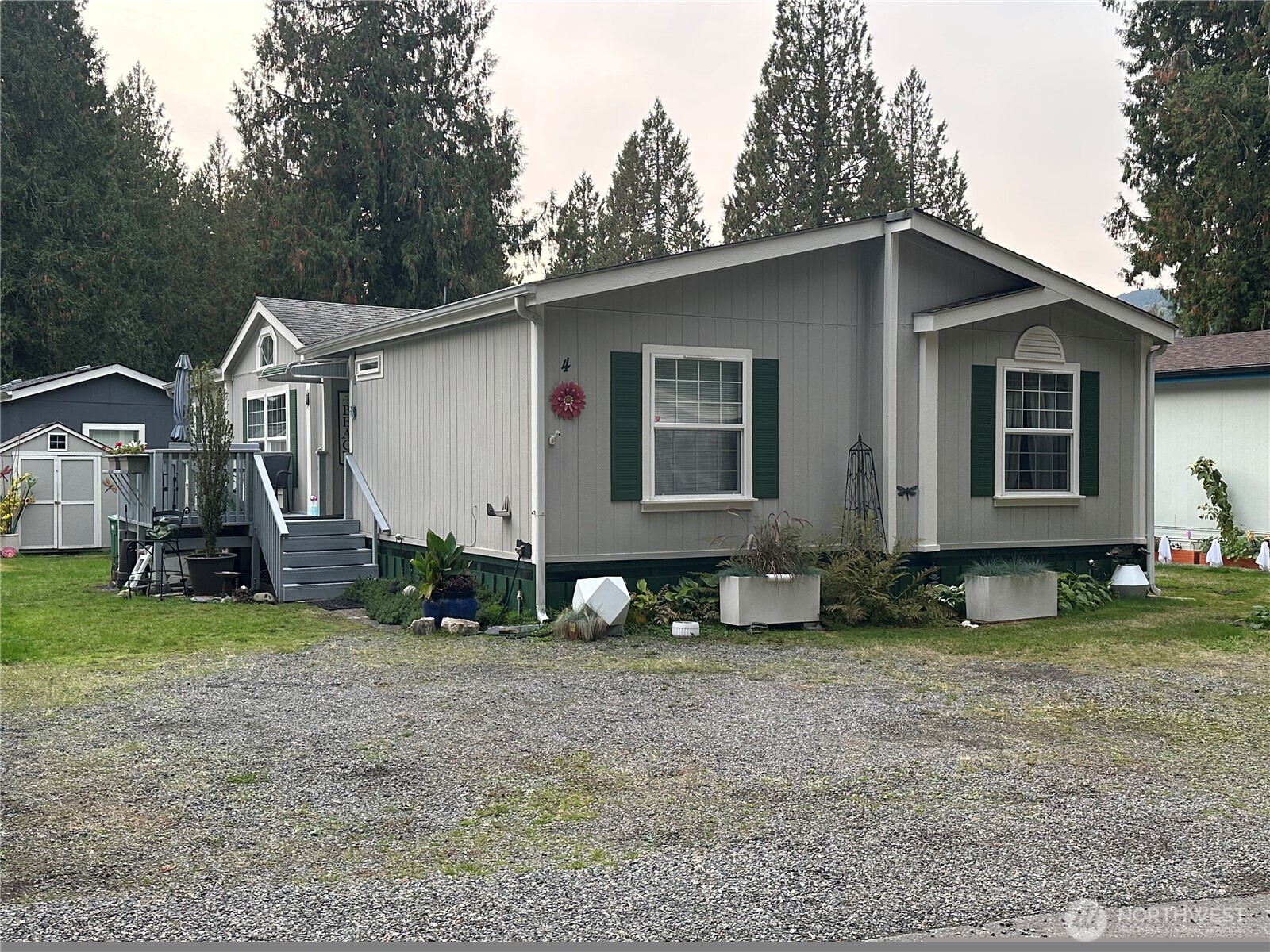 23800 Se Tiger Mountain Rd Property Photo 3