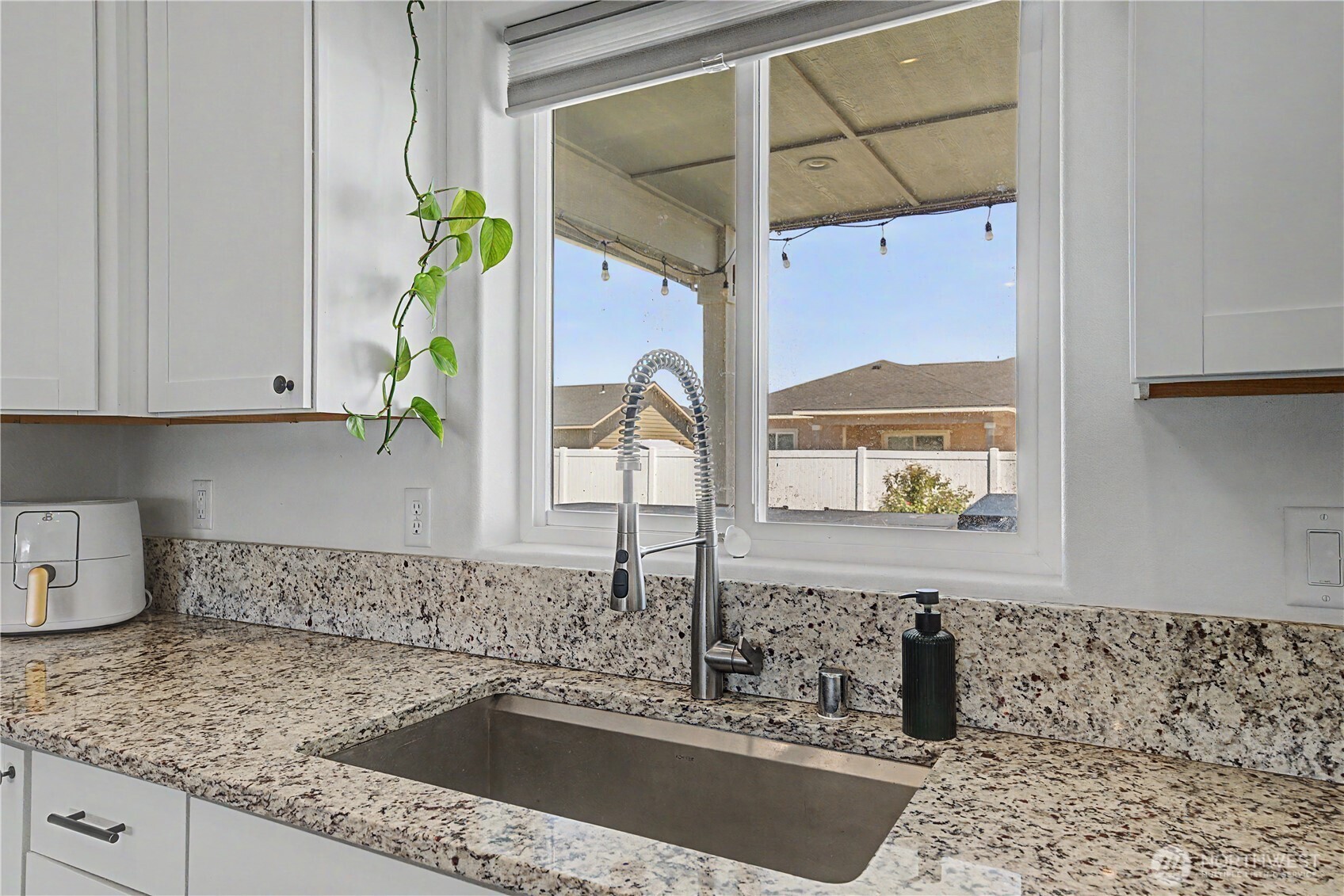 2394 Chelan Street Property Photo 11
