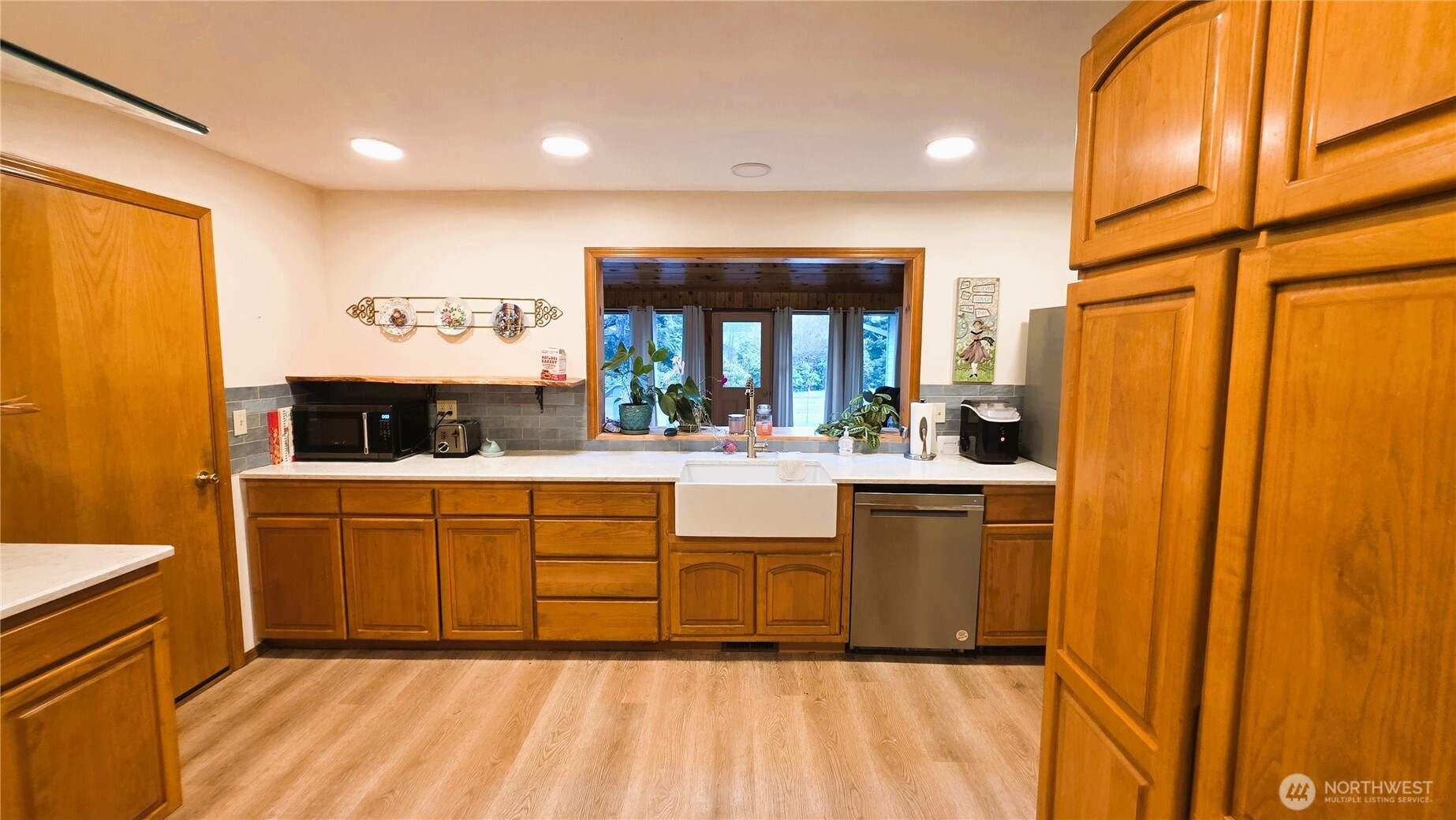 30708 N Place Property Photo 11