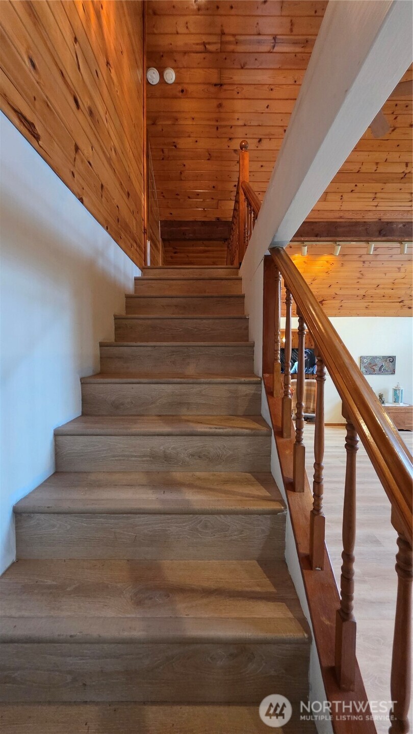 30708 N Place Property Photo 19
