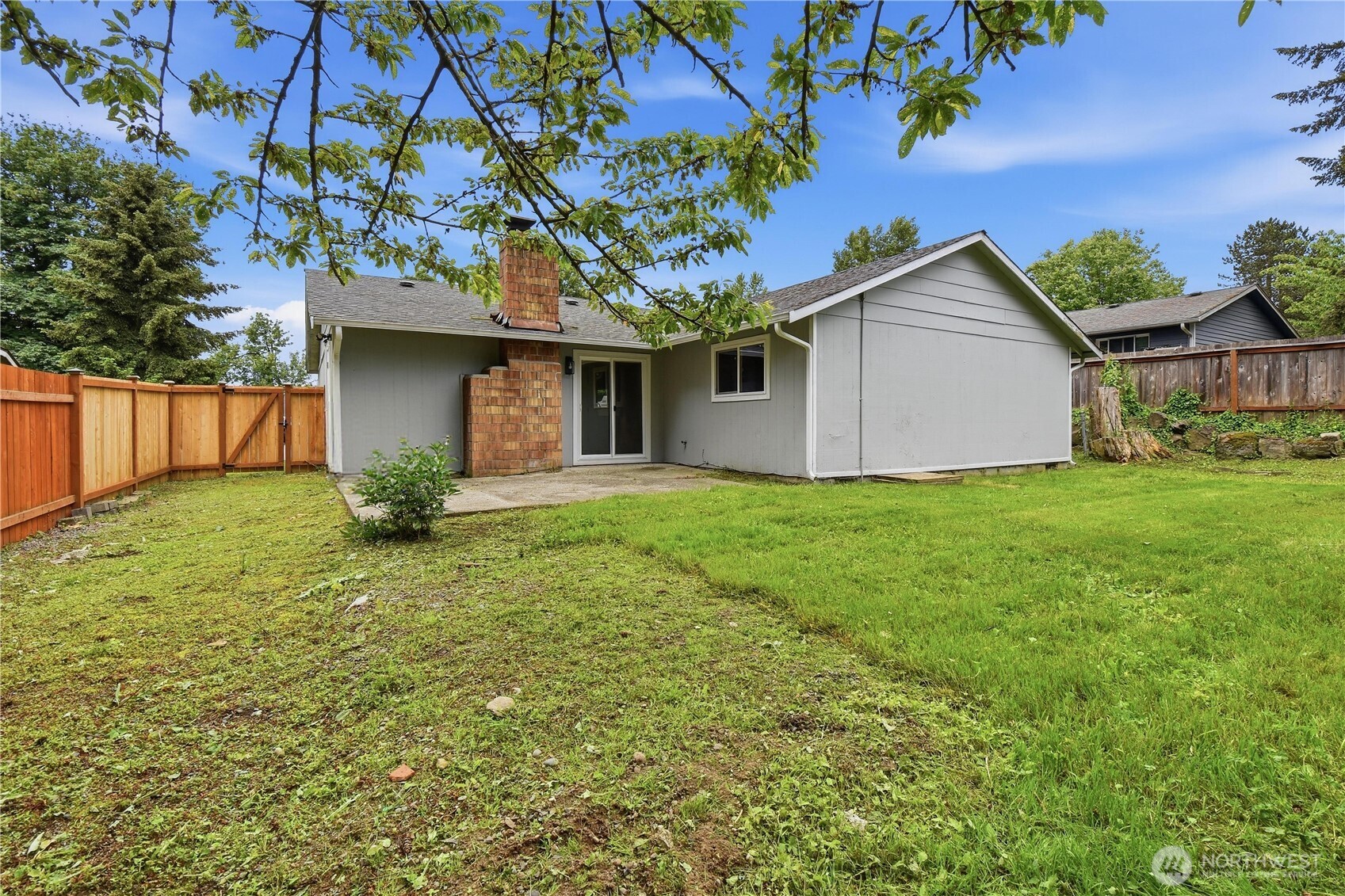 8520 9th Pl Ne Property Photo 18