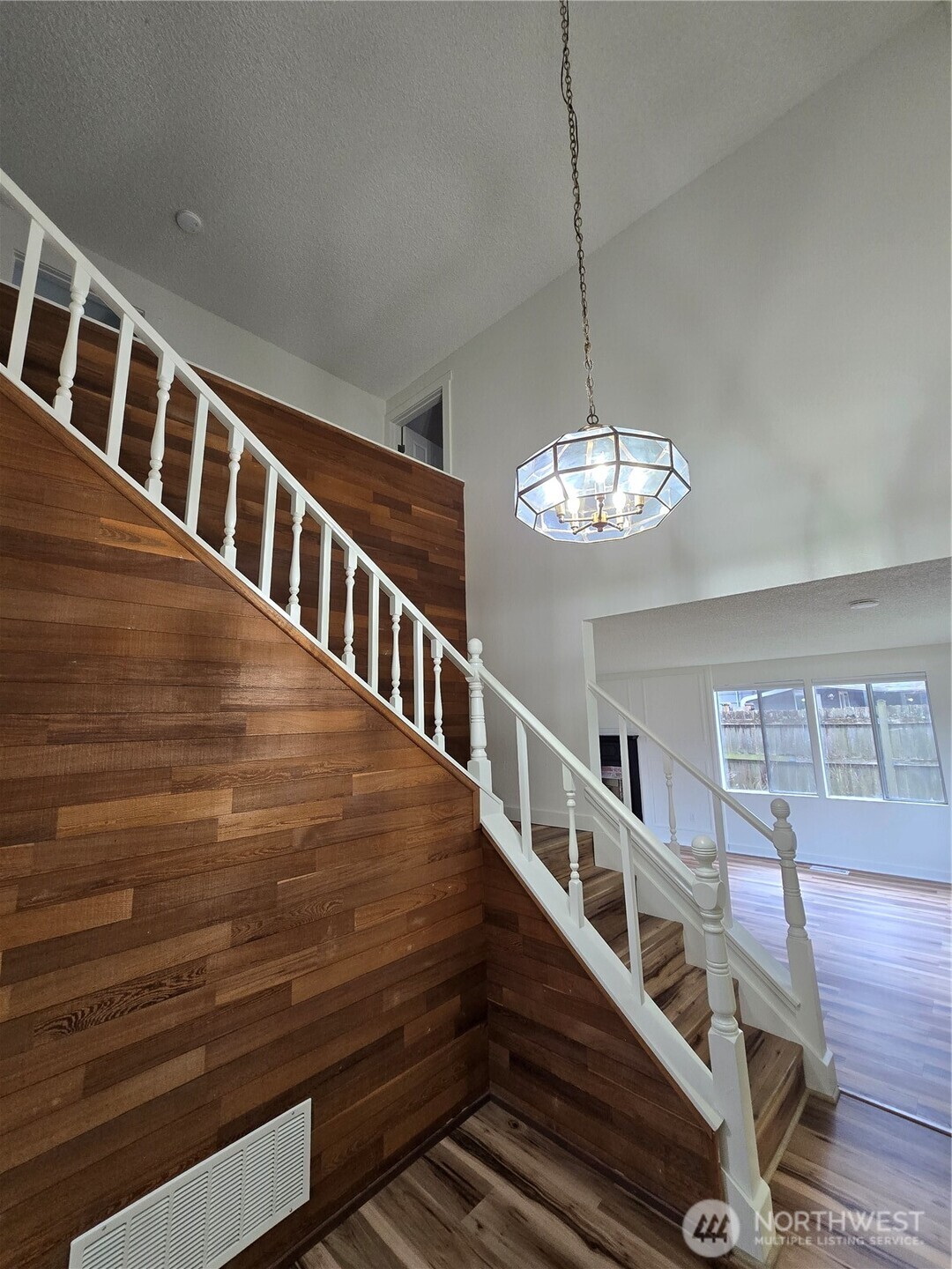 12209 12th Drive Property Photo 5
