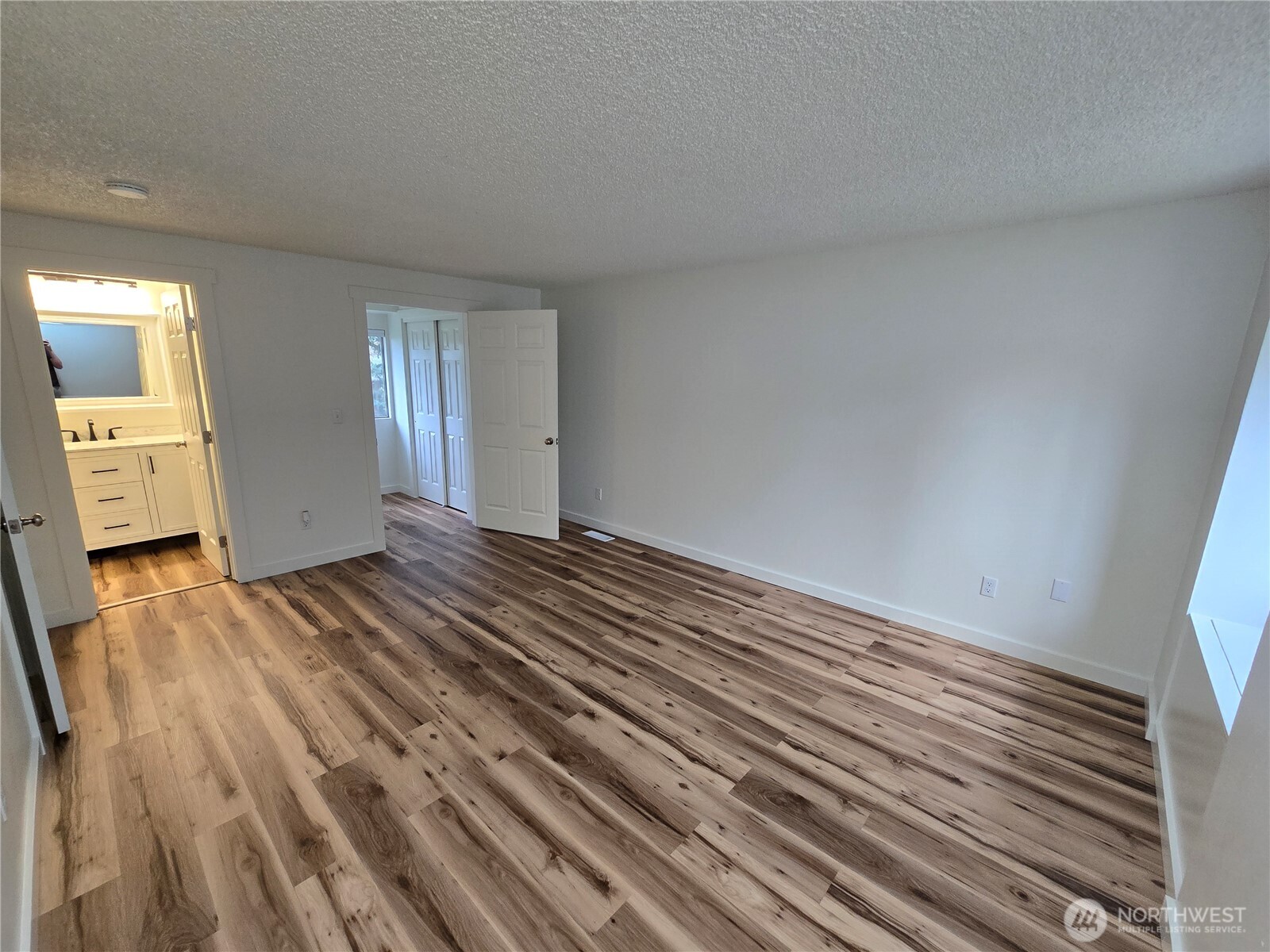 12209 12th Drive Property Photo 23
