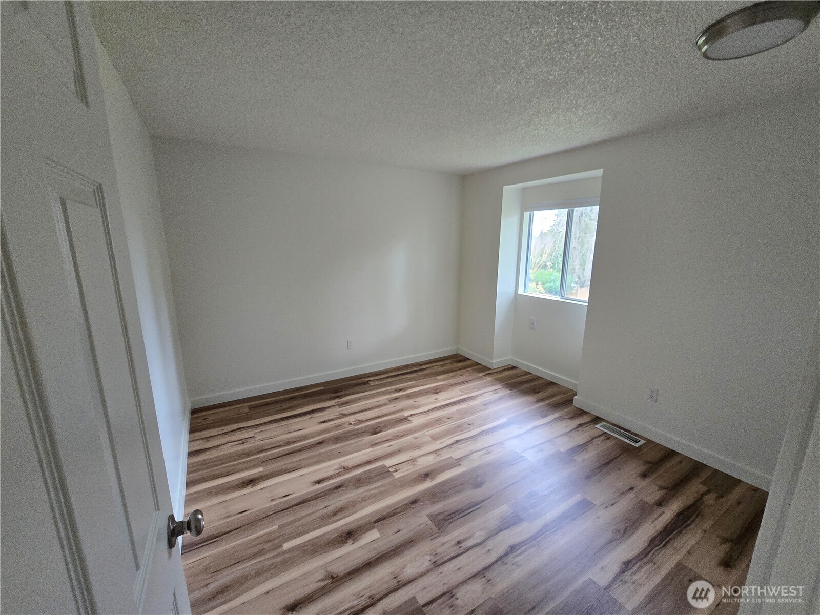 12209 12th Drive Property Photo 32