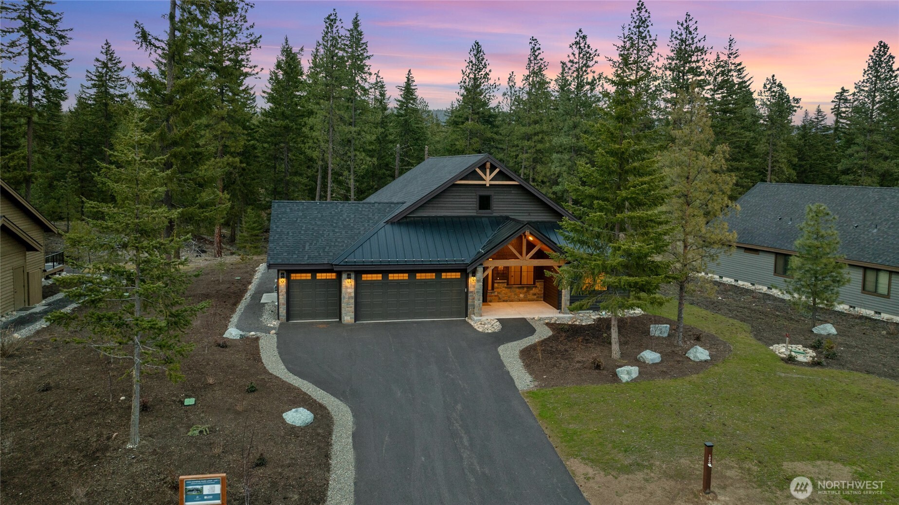 1000 Domerie Park Loop Property Photo 2
