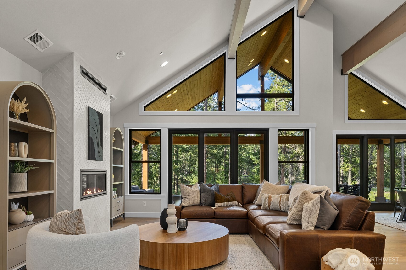 1000 Domerie Park Loop Property Photo 10