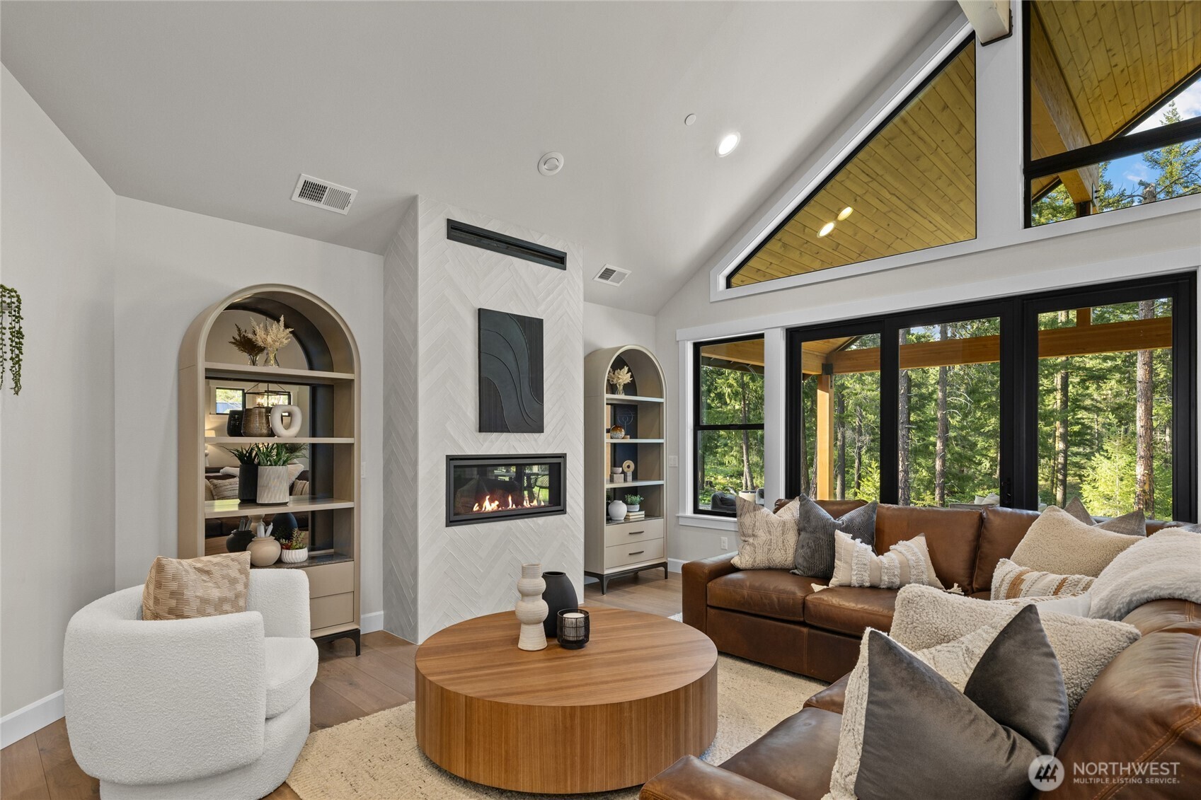 1000 Domerie Park Loop Property Photo 11