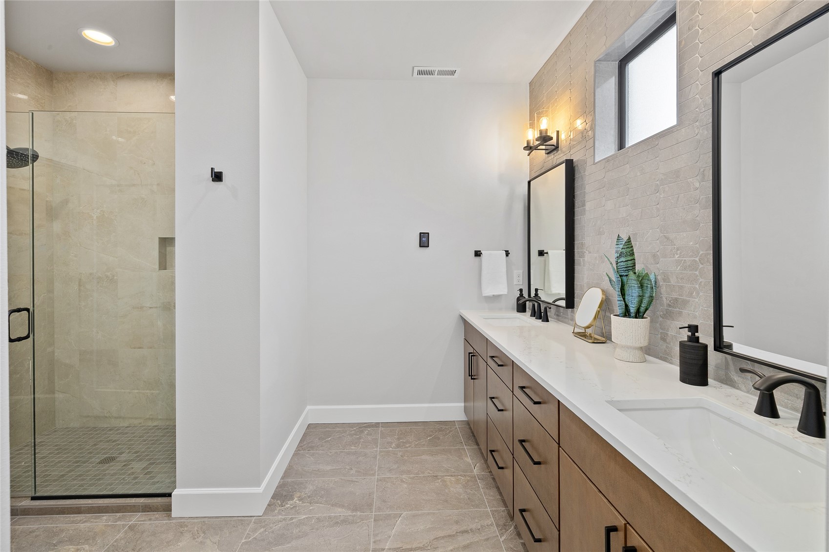 971 Domerie Park Loop Property Photo 28
