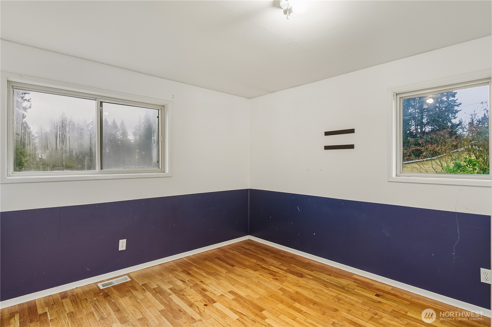 22827 Meridian Avenue Property Photo 10